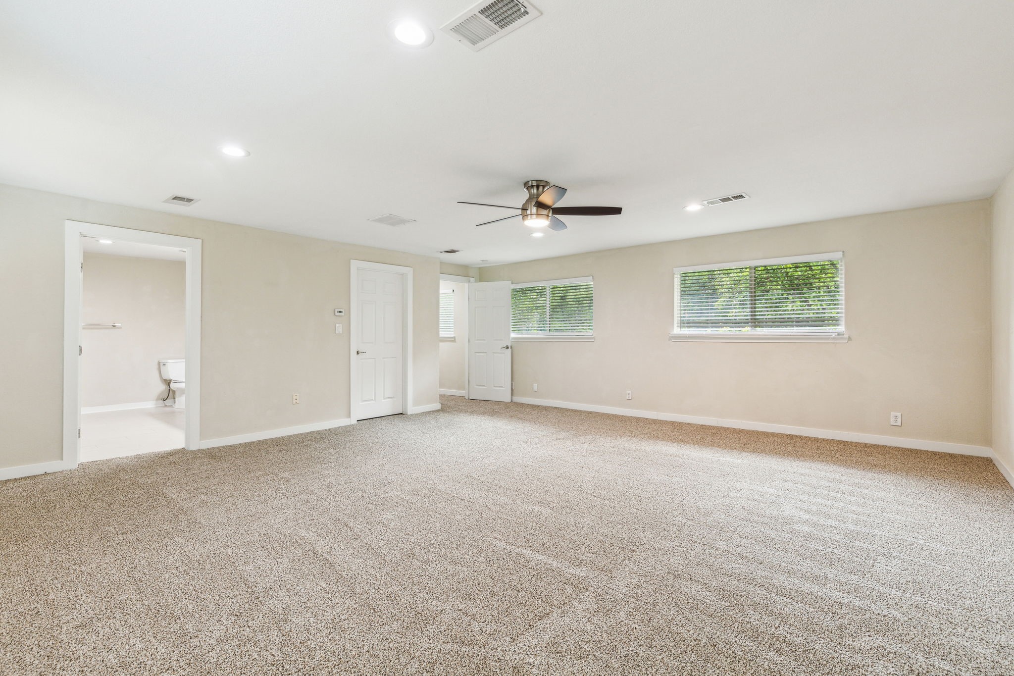301 Lawndale Drive