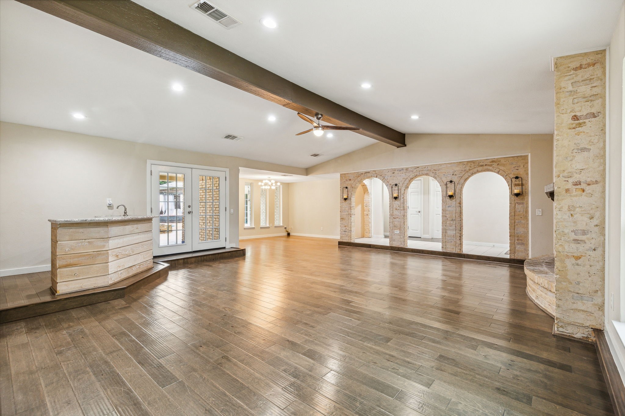 301 Lawndale Drive