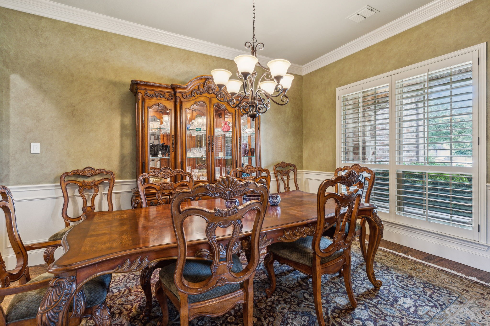 1841 Cedar Springs Drive
