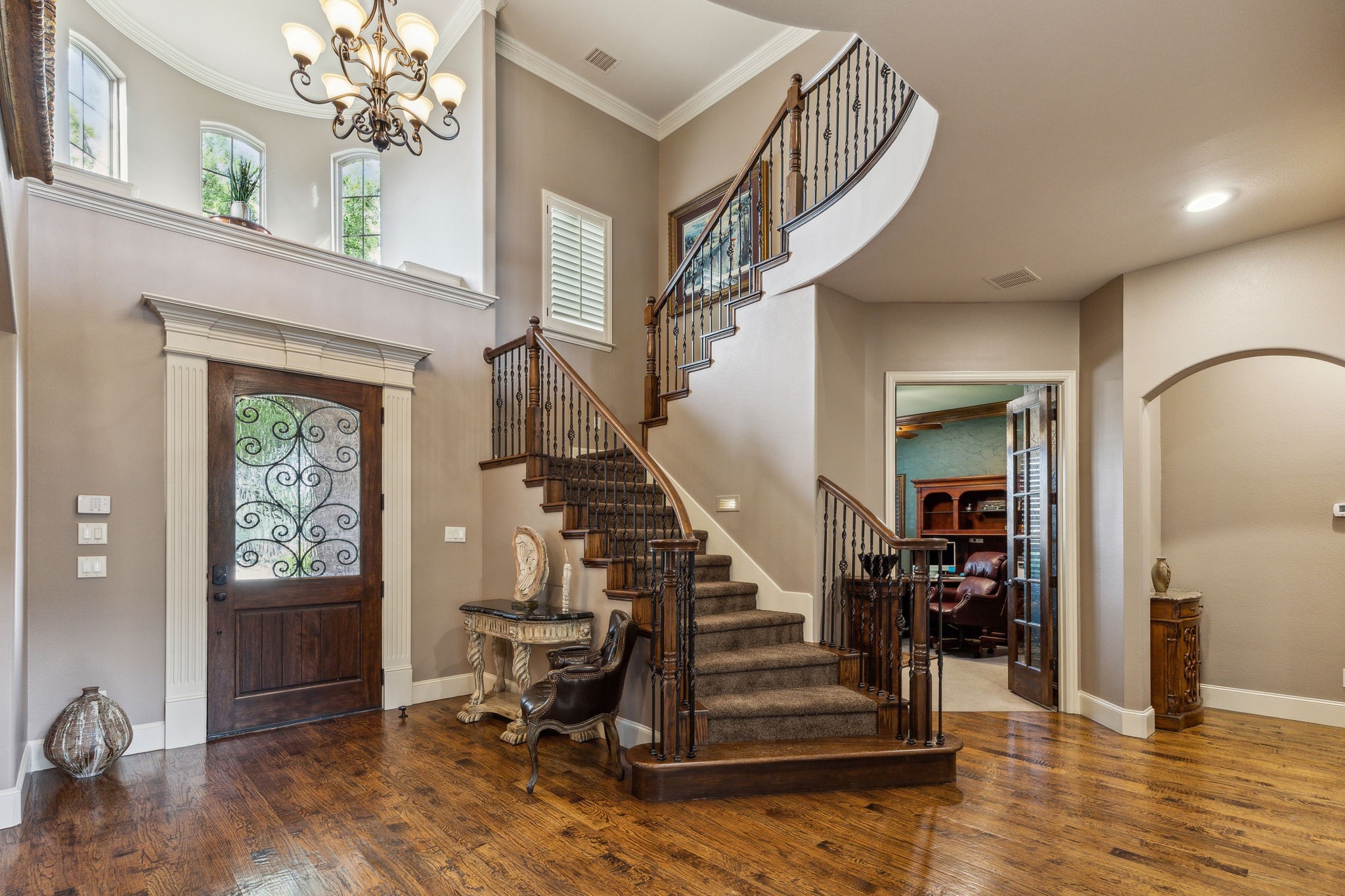 1841 Cedar Springs Drive
