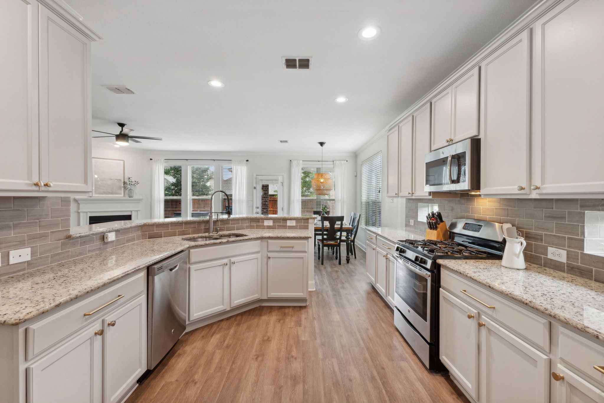 12233 Ridgeback Drive