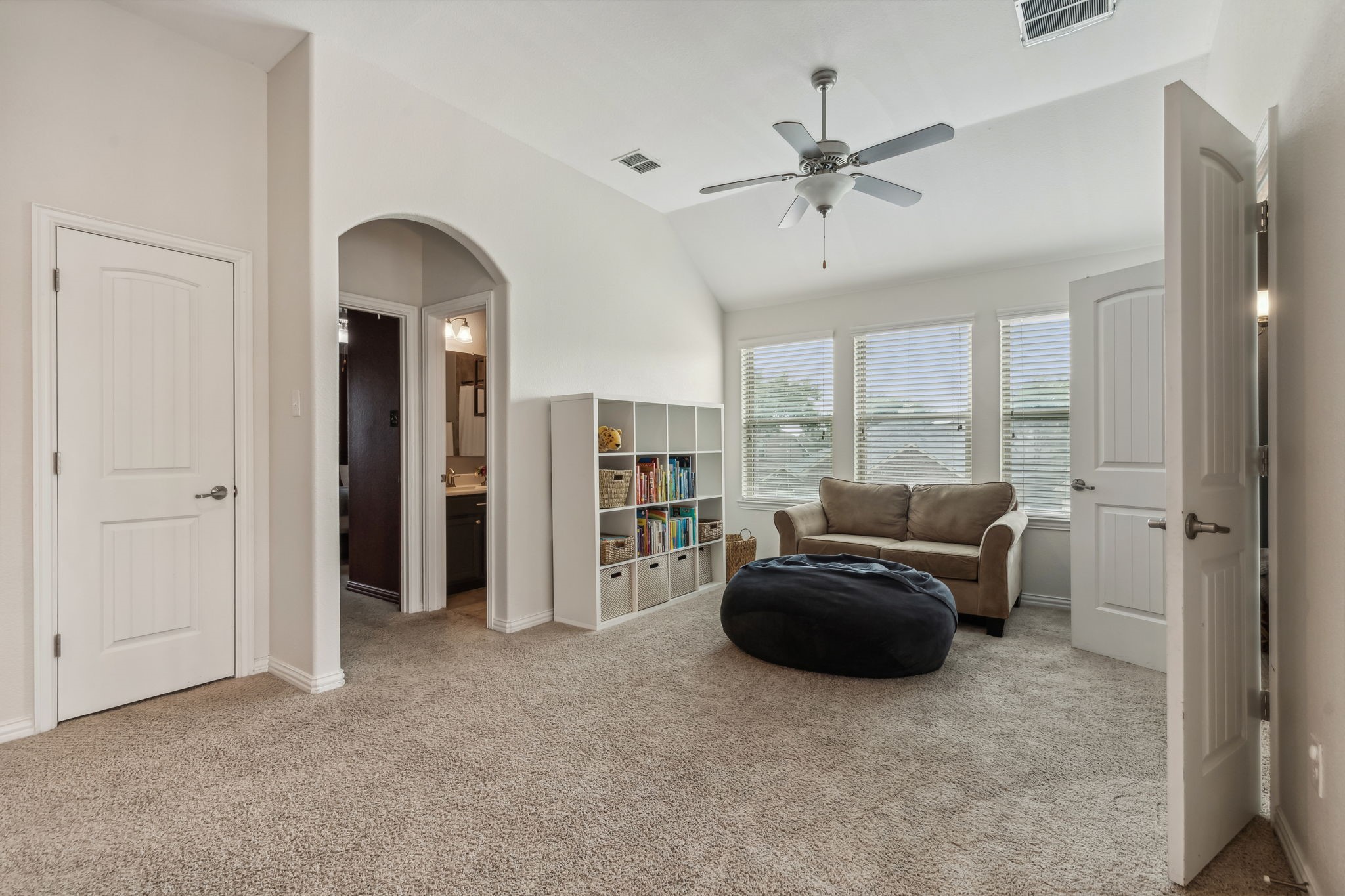 12233 Ridgeback Drive