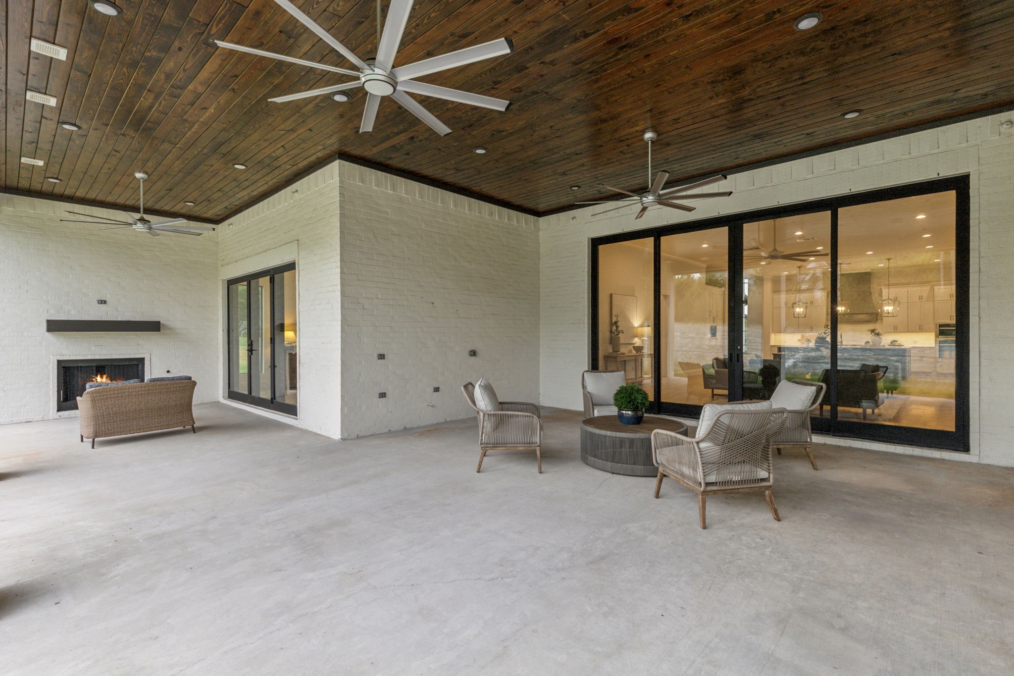 1180 Harper Landing
