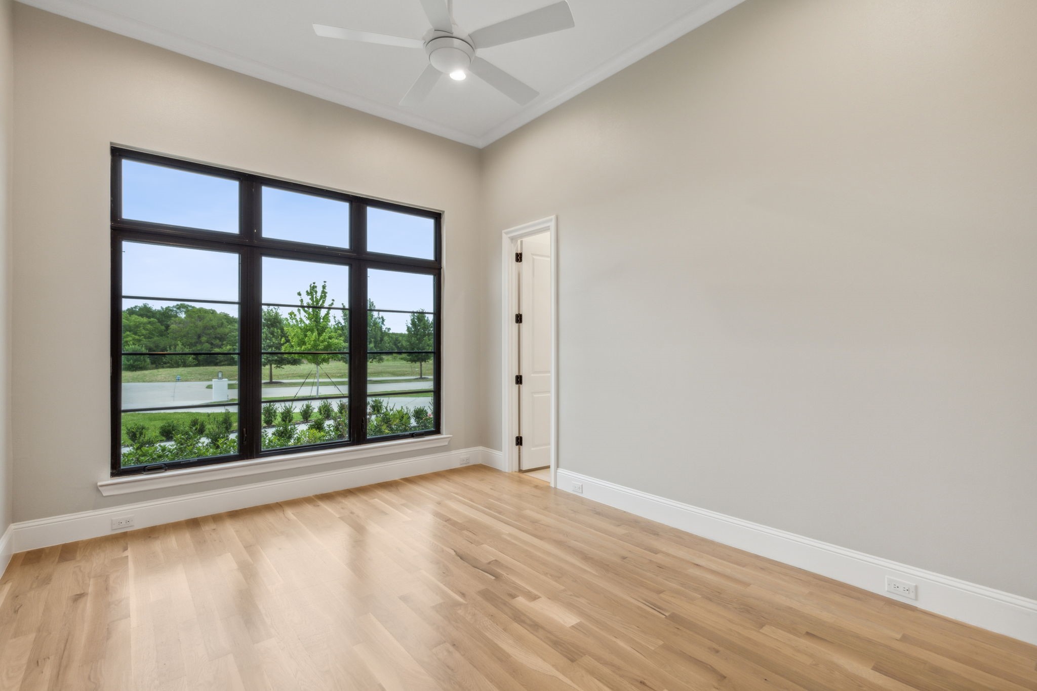 1180 Harper Landing