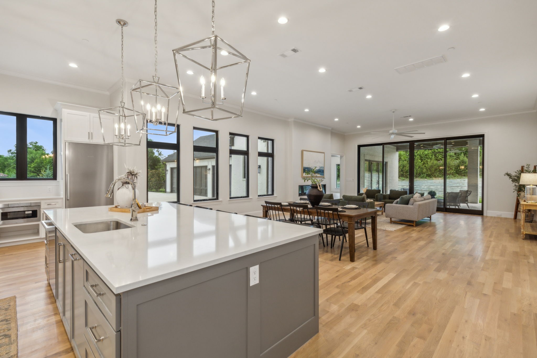 1180 Harper Landing
