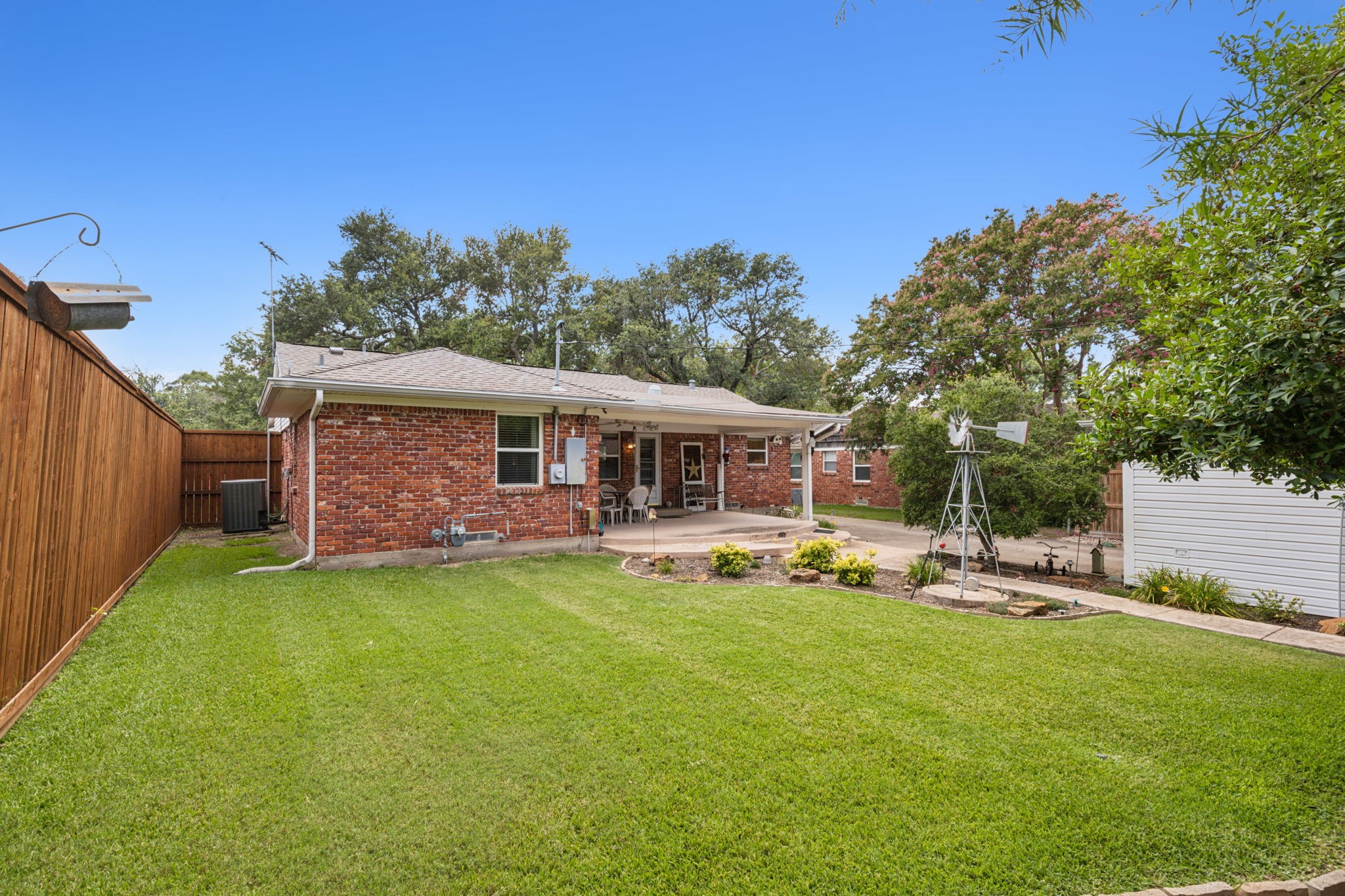 702 Sherwood Drive