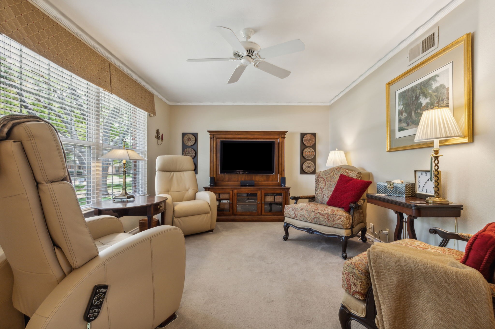 702 Sherwood Drive