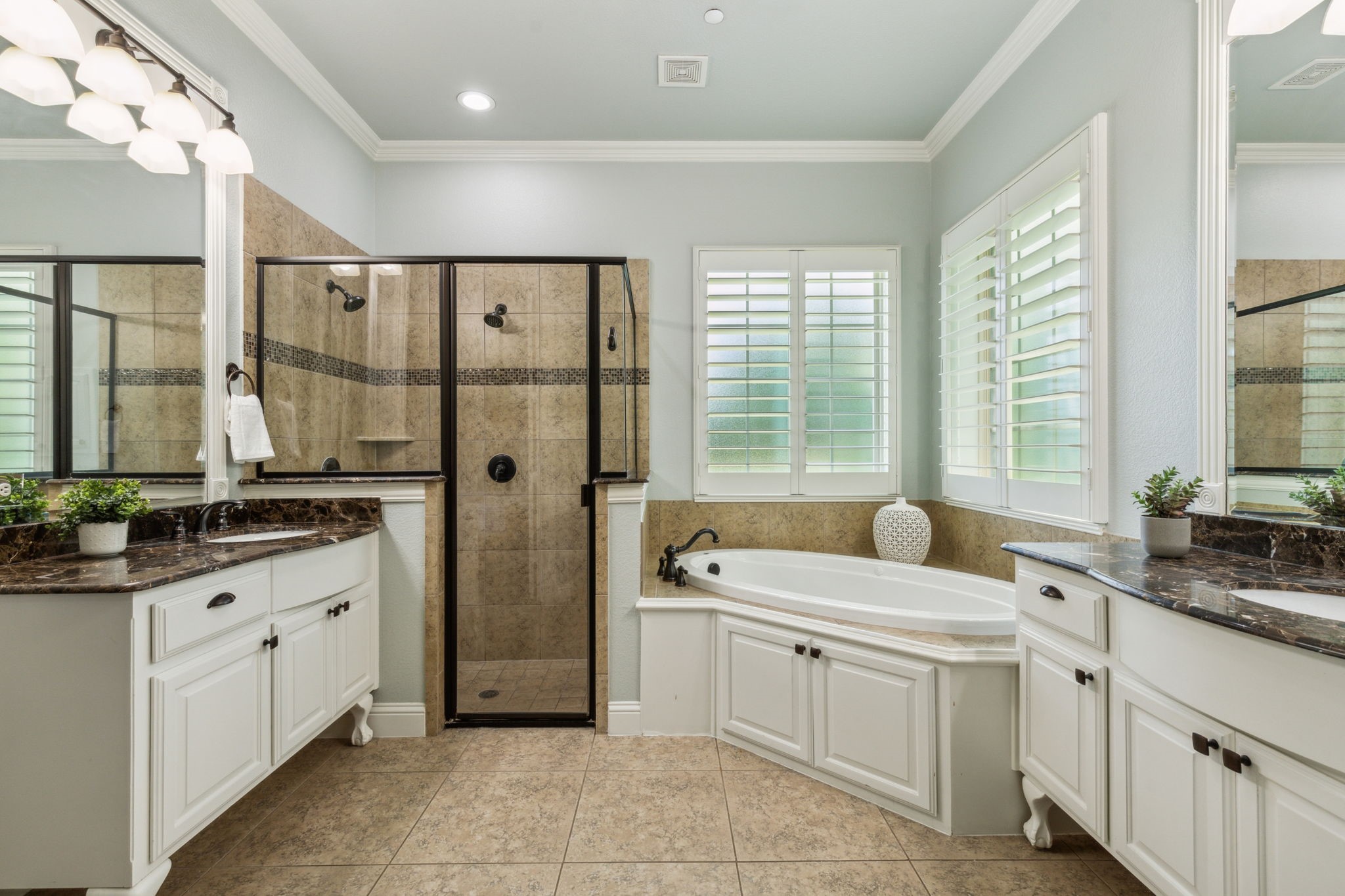 2725 Timber Trail