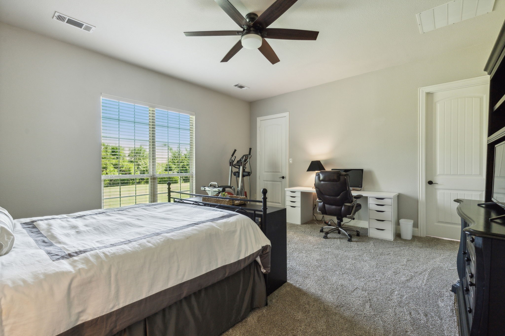 2725 Timber Trail