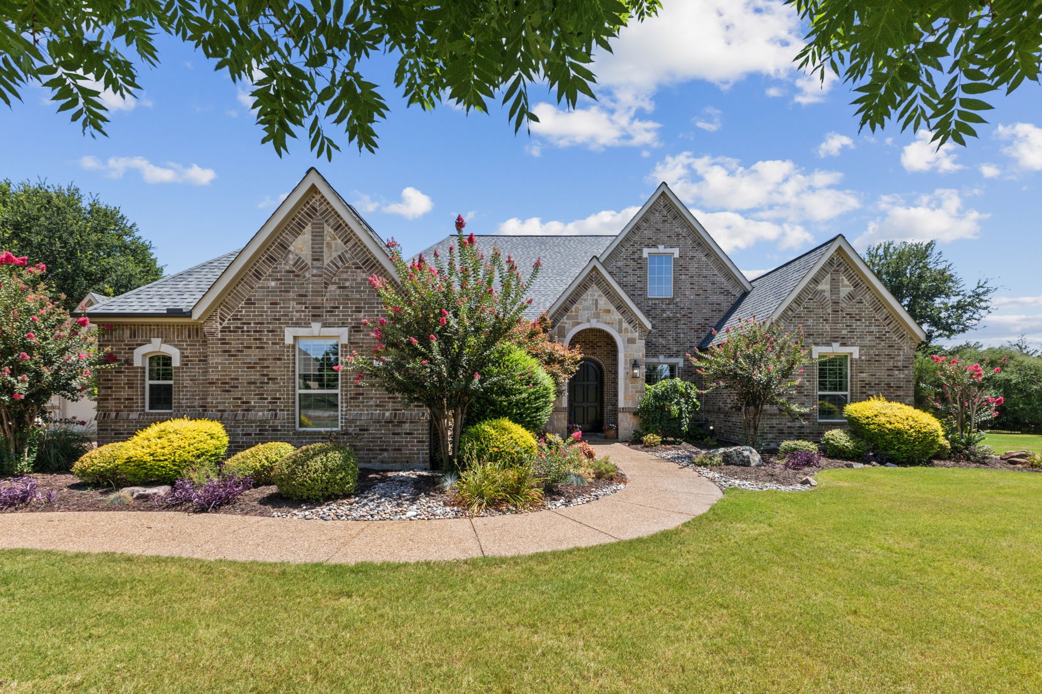 2725 Timber Trail