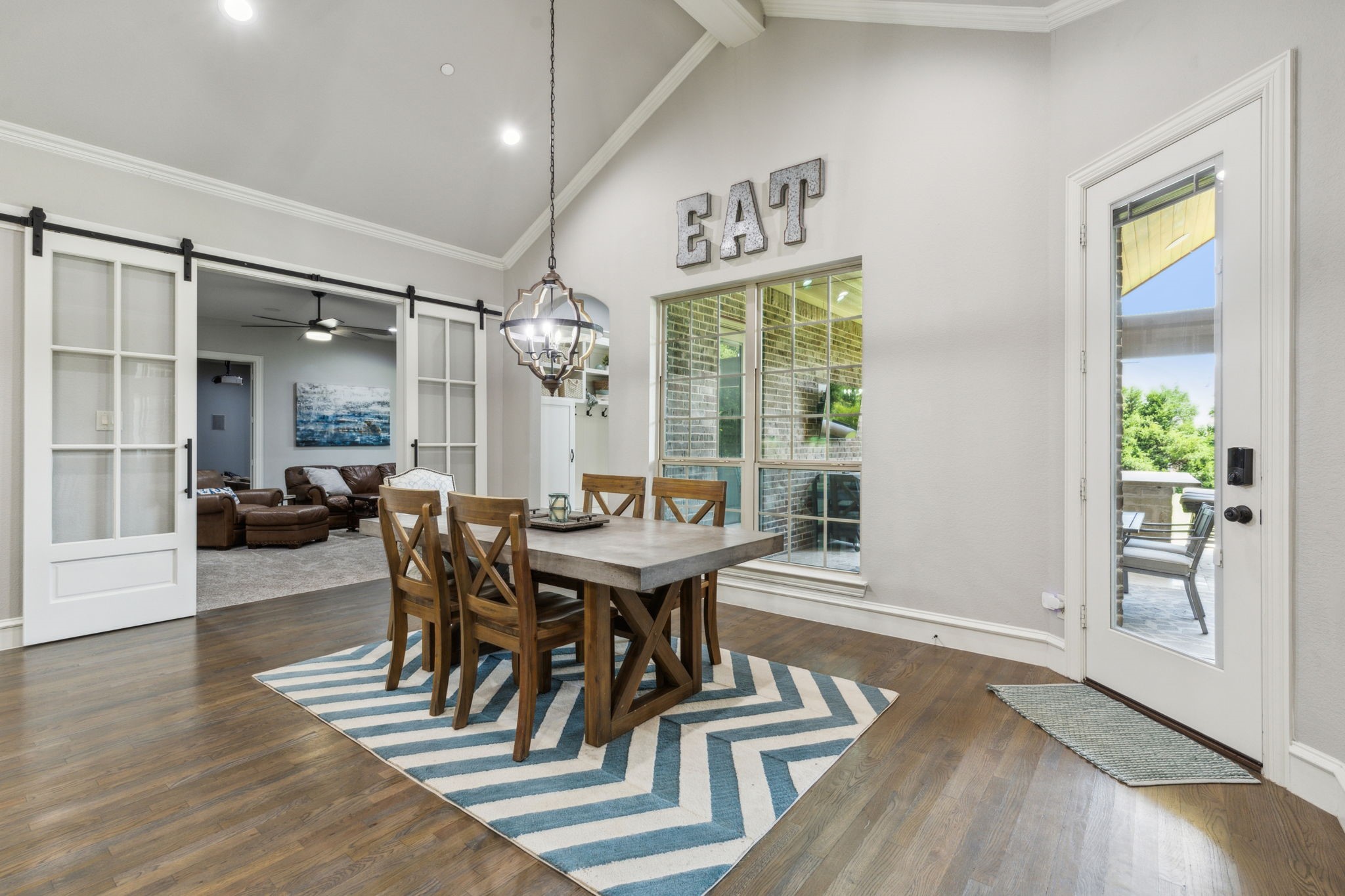 2725 Timber Trail