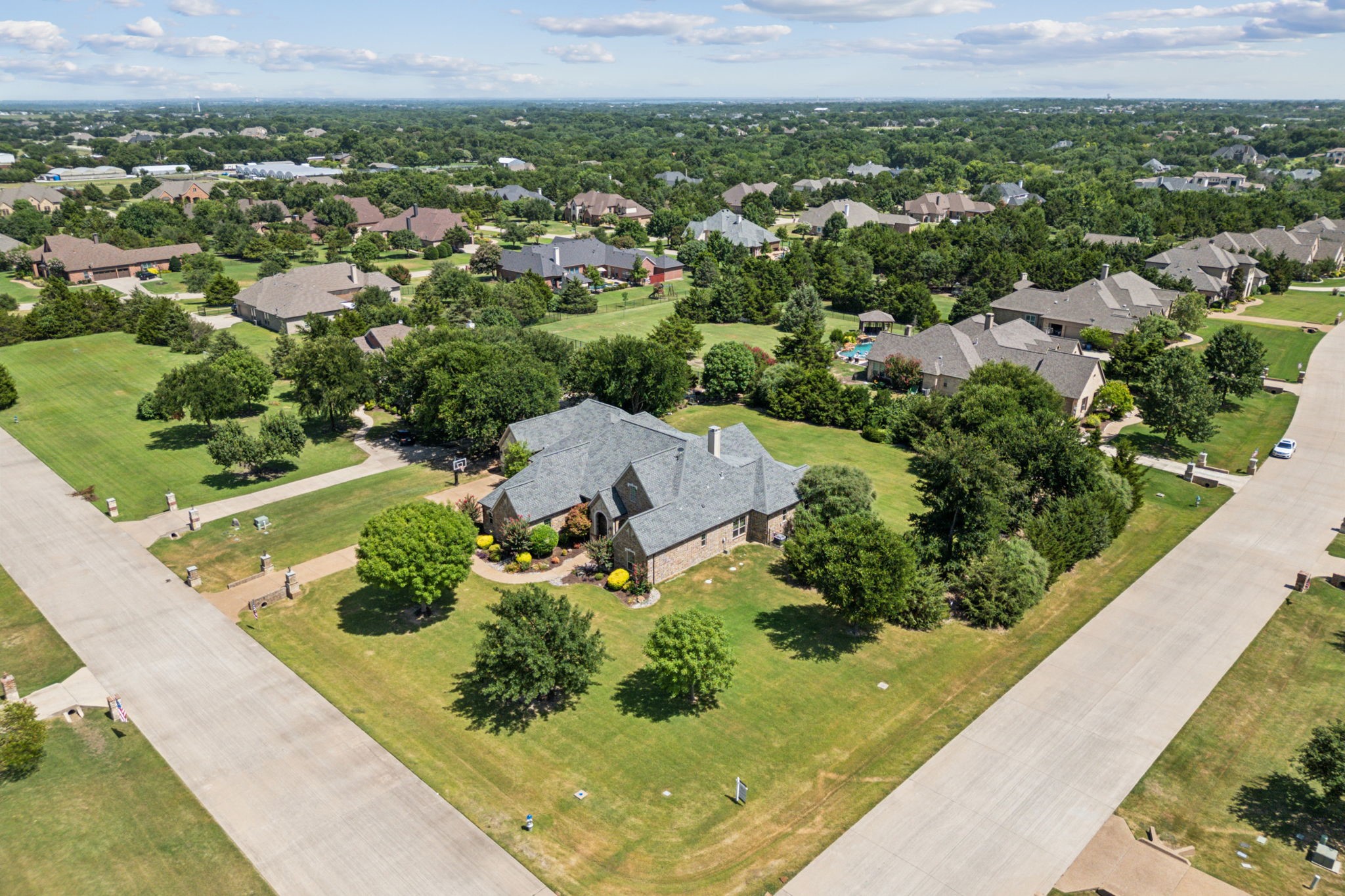 2725 Timber Trail