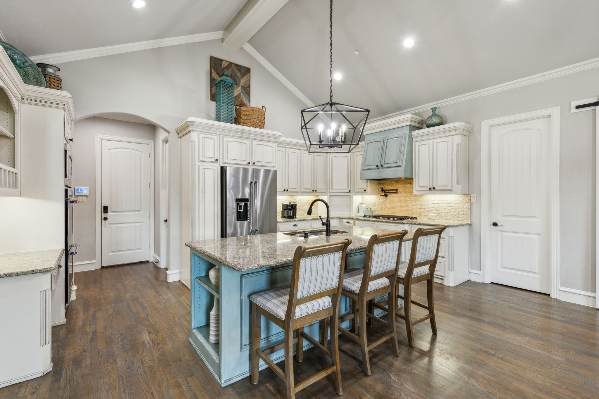2725 Timber Trail
