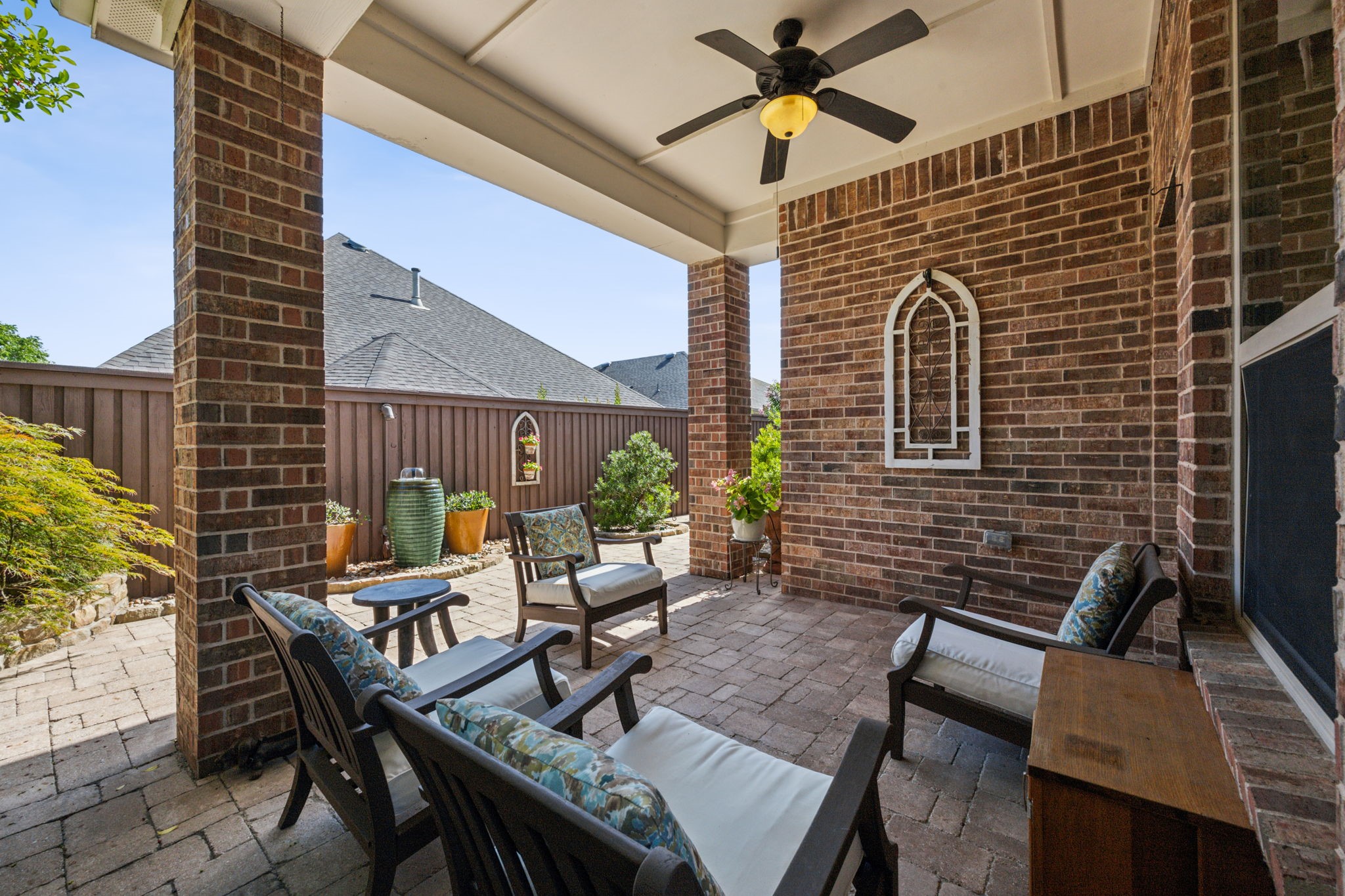 407 Rosemont Lane