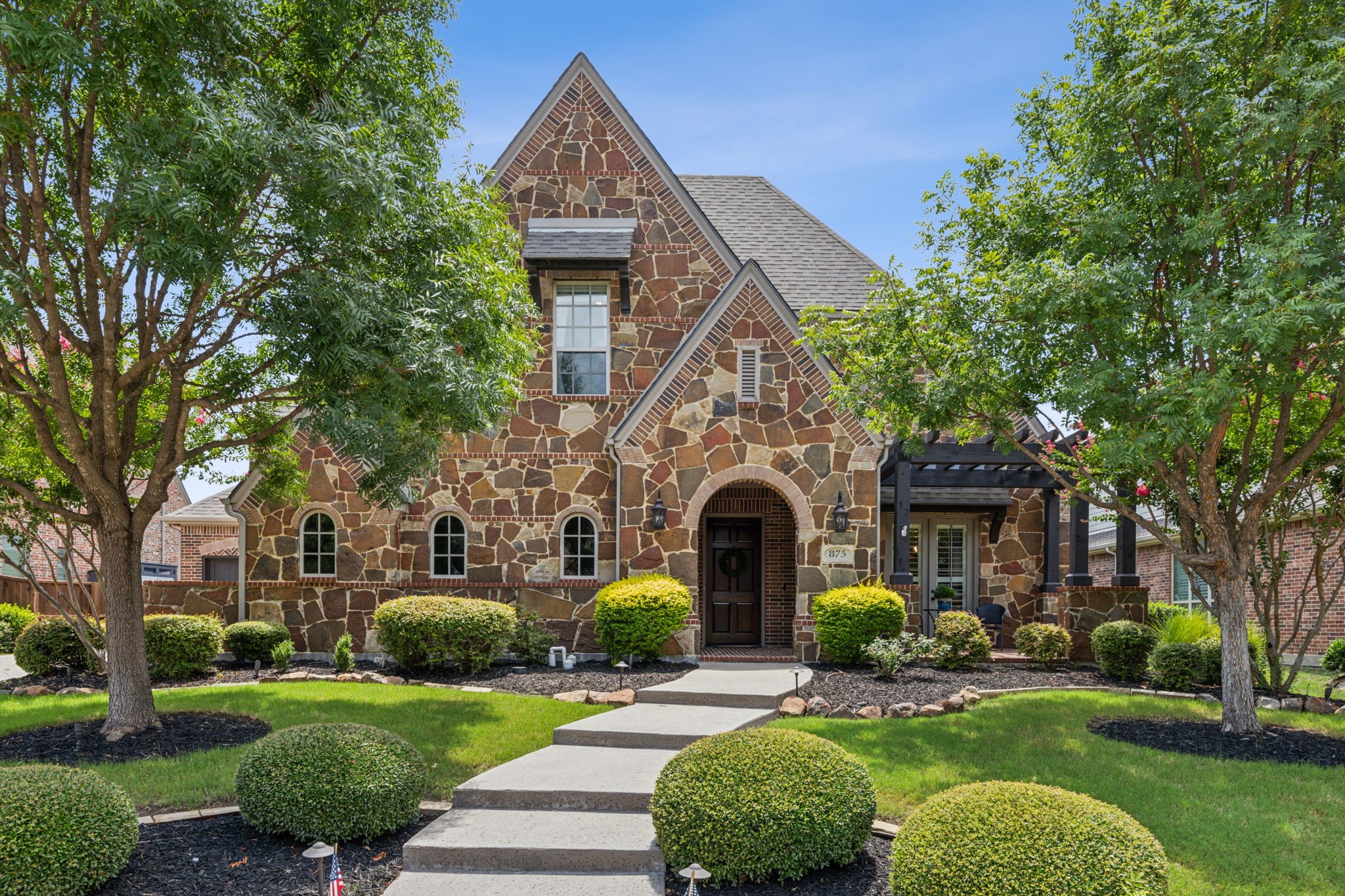 875 Cinnamon Court