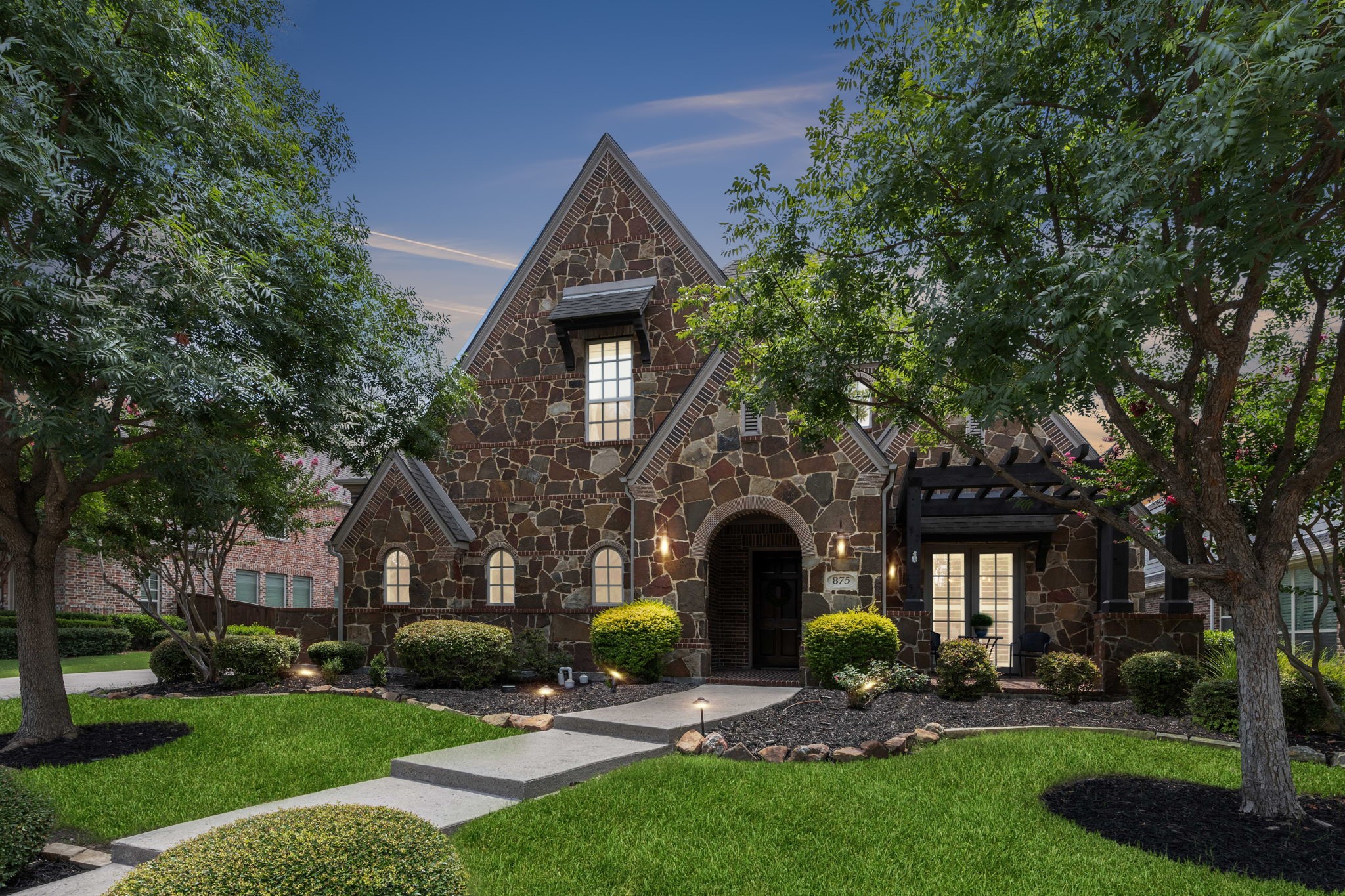 875 Cinnamon Court