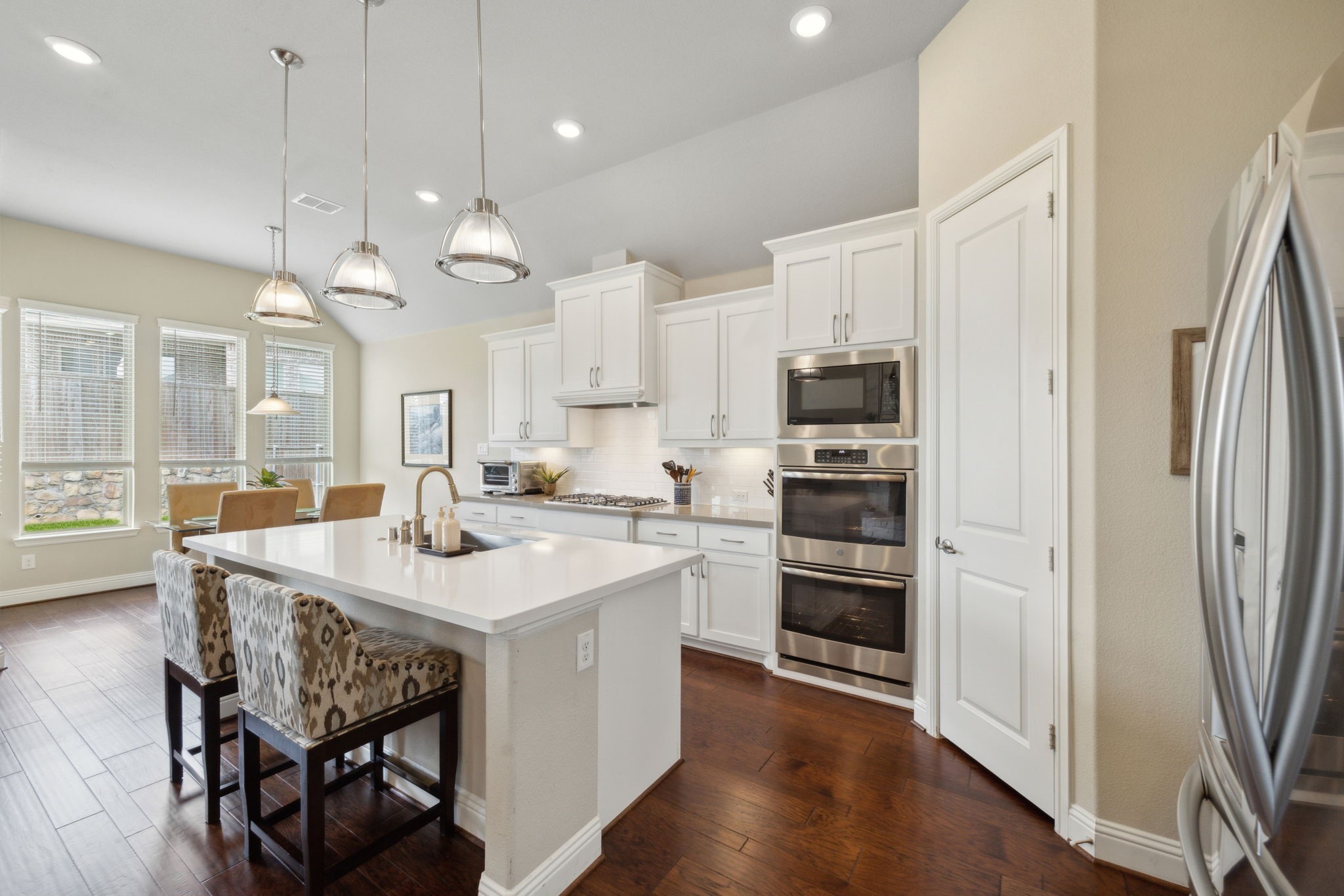 8219 Bristlegrass Way