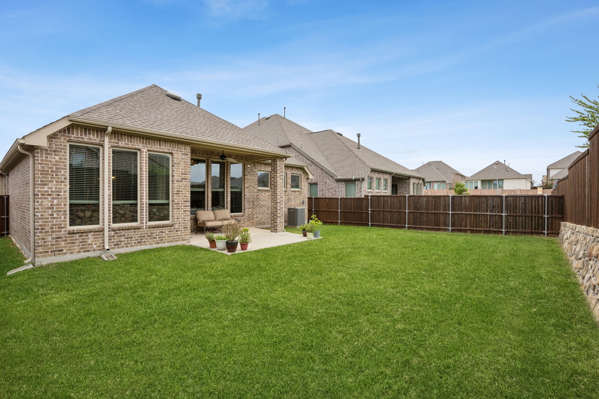 8219 Bristlegrass Way