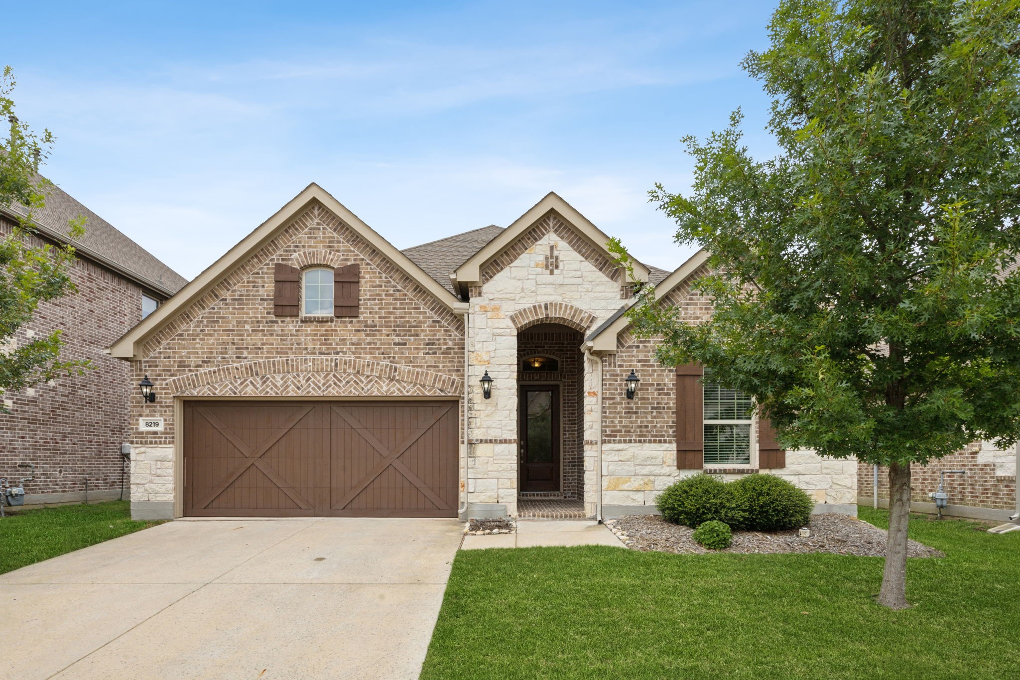 8219 Bristlegrass Way