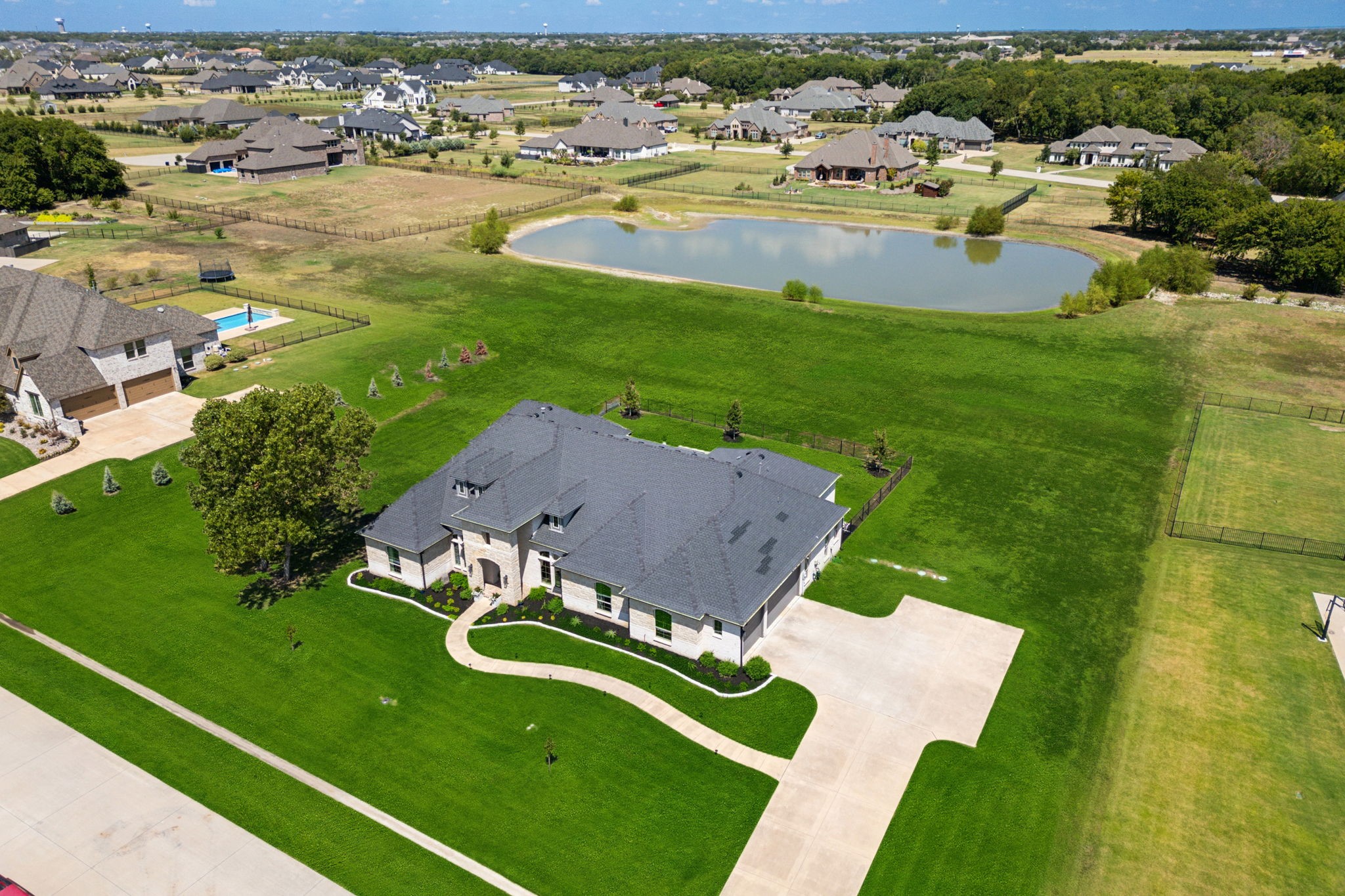760 Belvedere Park Lane