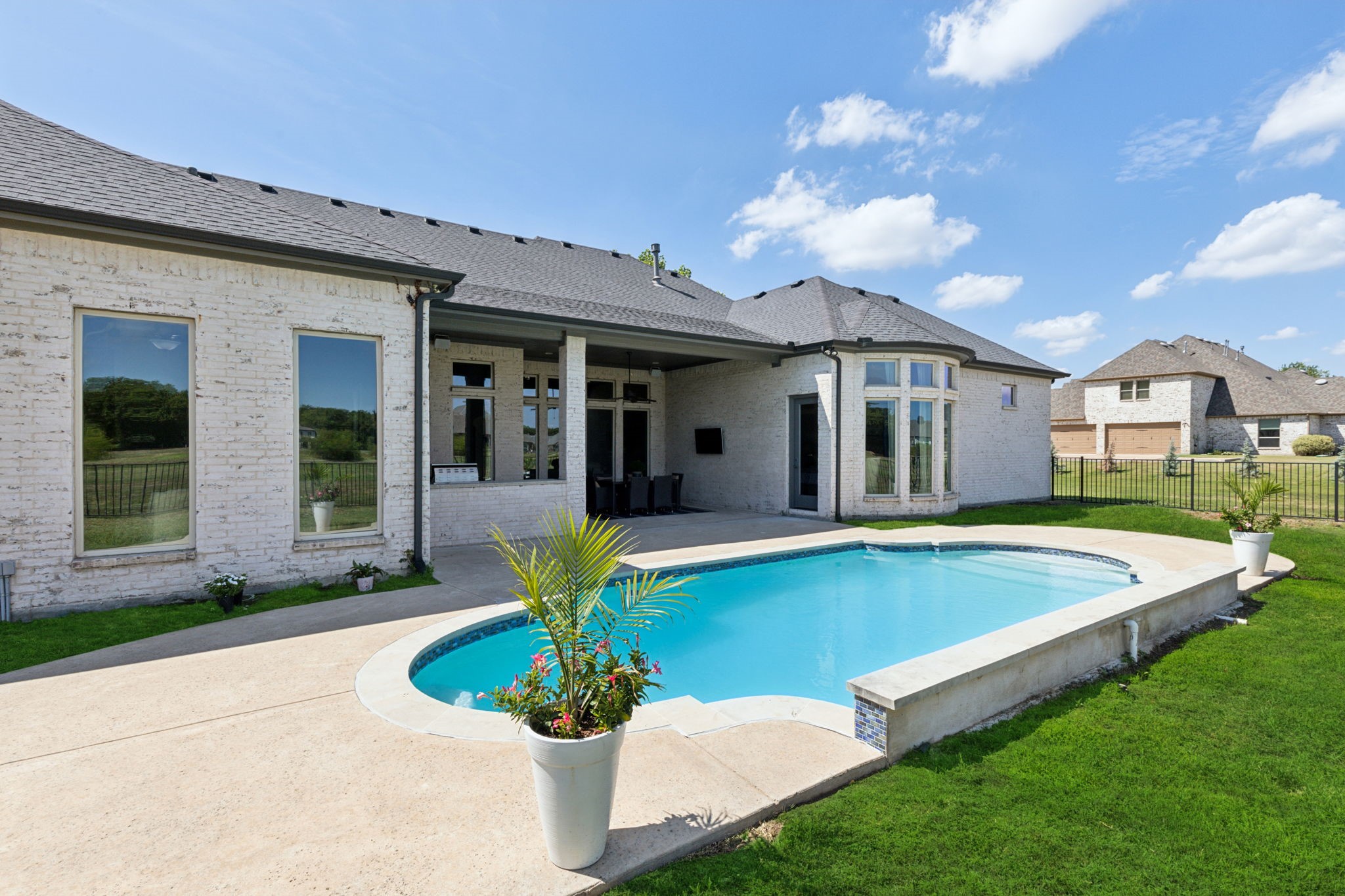760 Belvedere Park Lane
