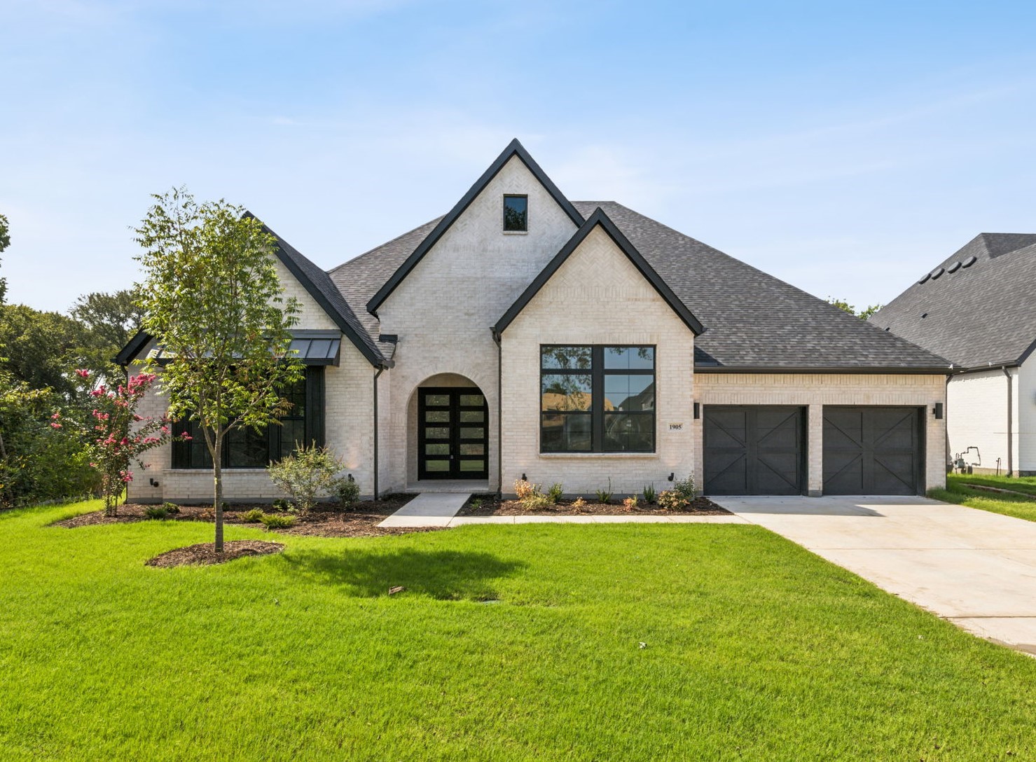 1905 Burton Hollow Way