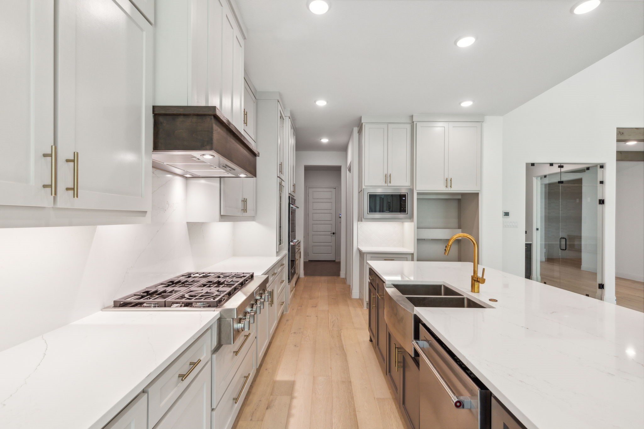 1905 Burton Hollow Way
