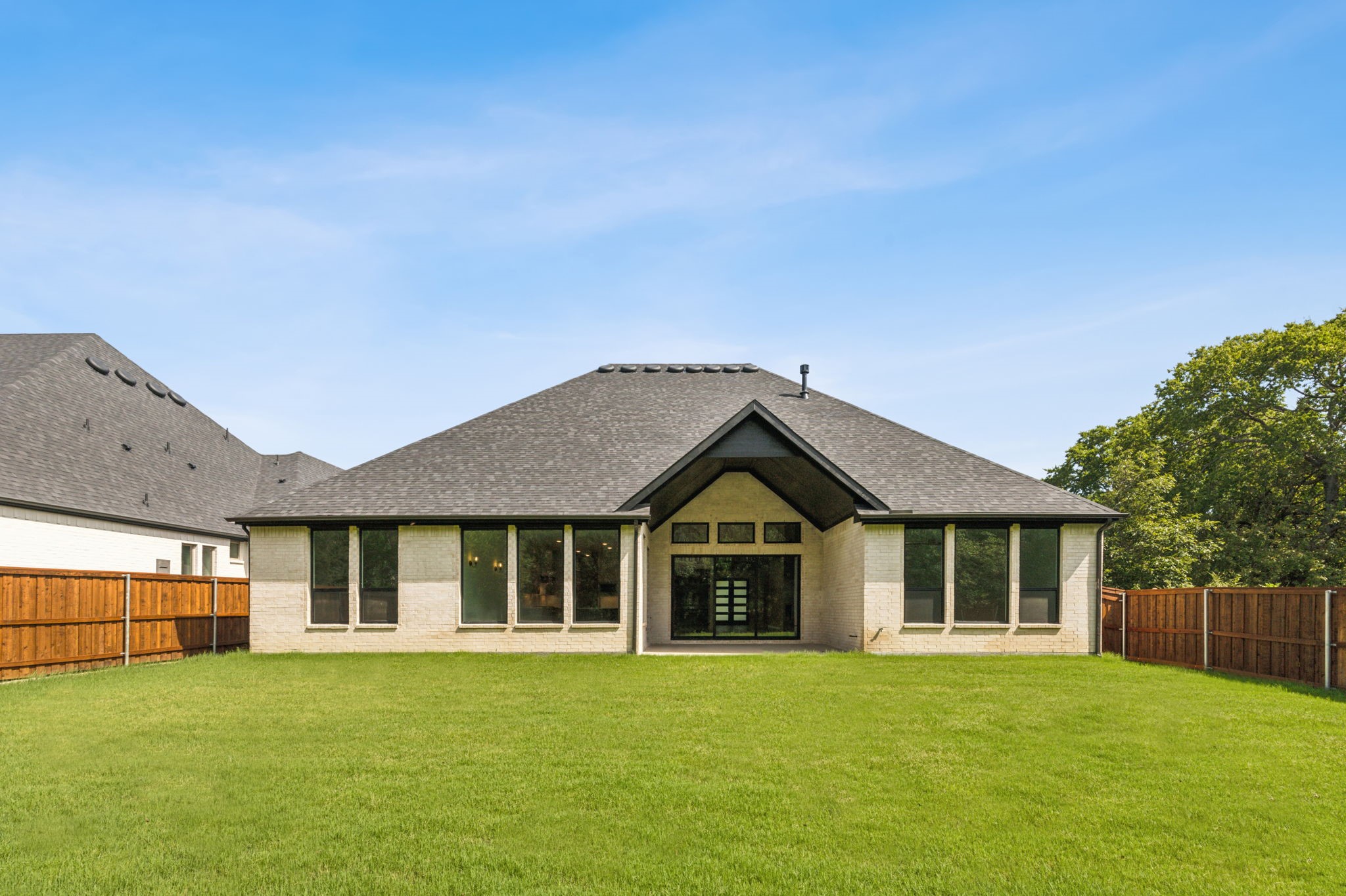 1905 Burton Hollow Way
