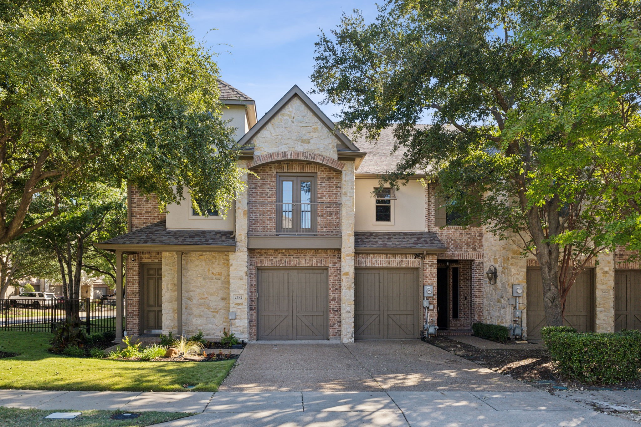2482 Chelsea Drive