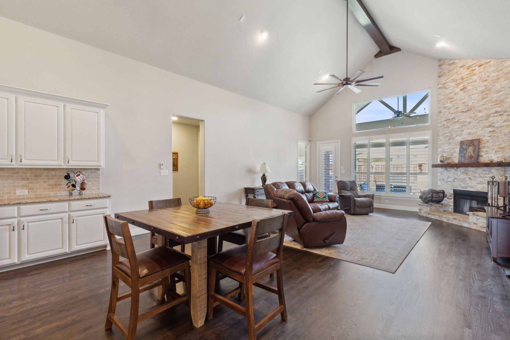5103 Lacey Circle