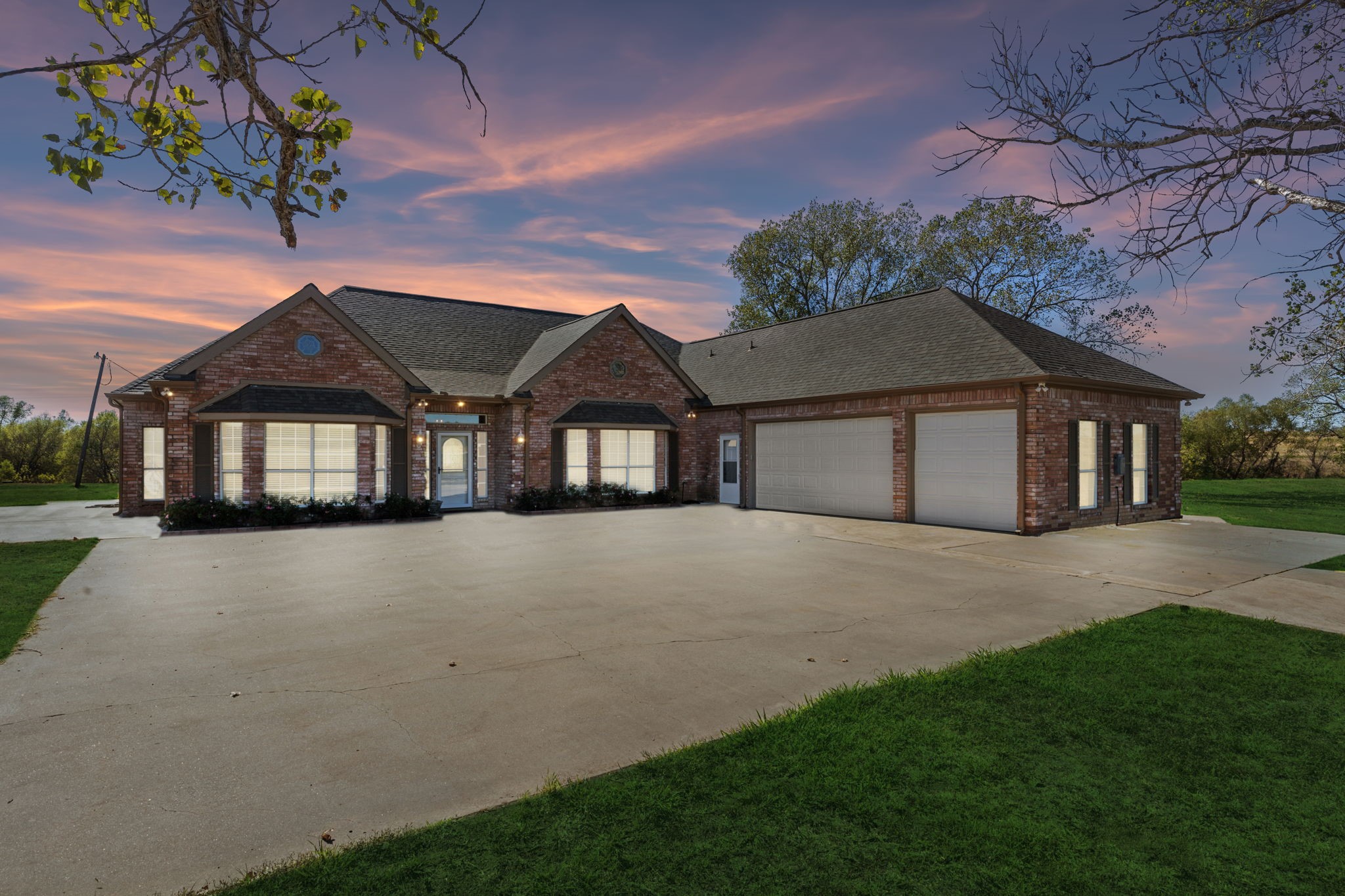 5646 County Road 2909