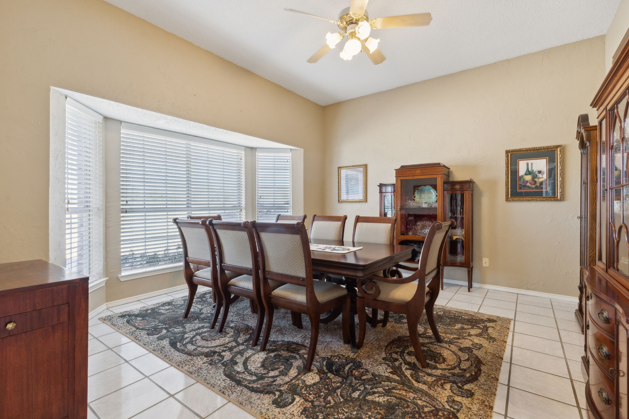 5646 County Road 2909