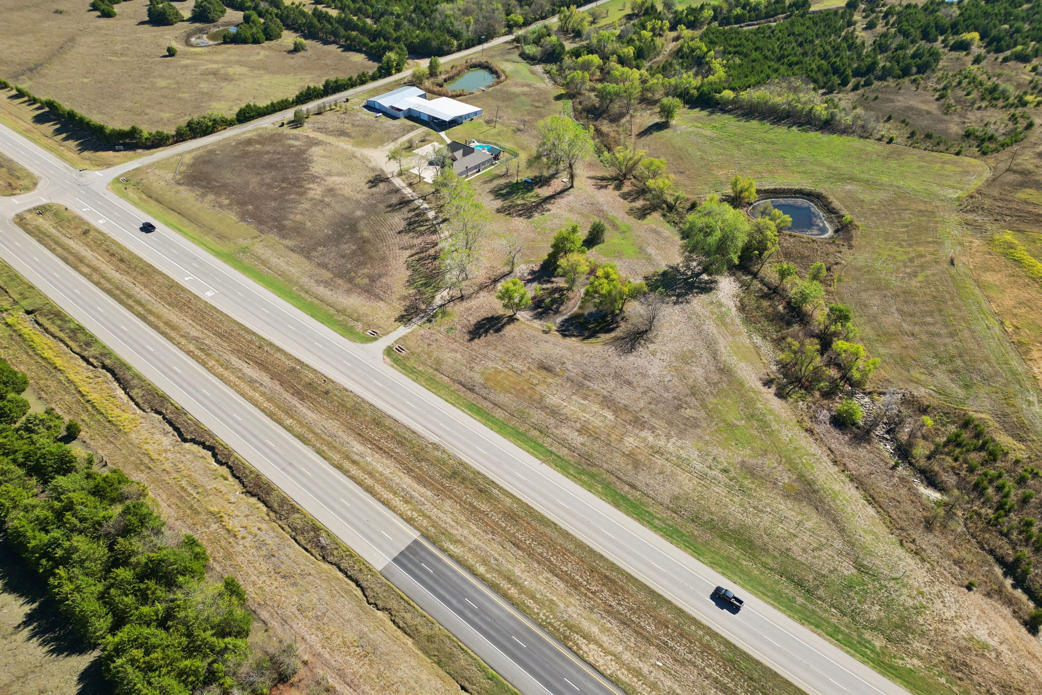5646 County Road 2909