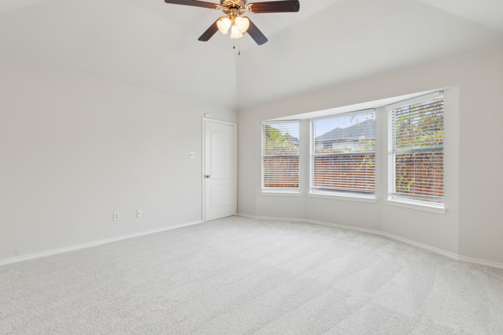 1414 Meadowbrook Drive