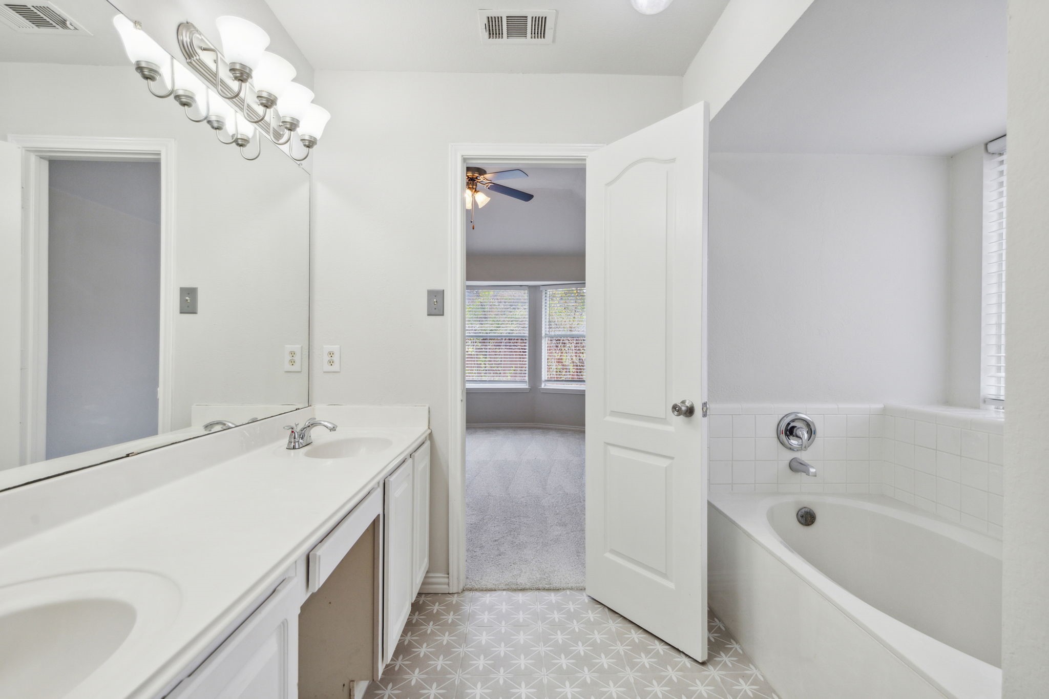 1414 Meadowbrook Drive