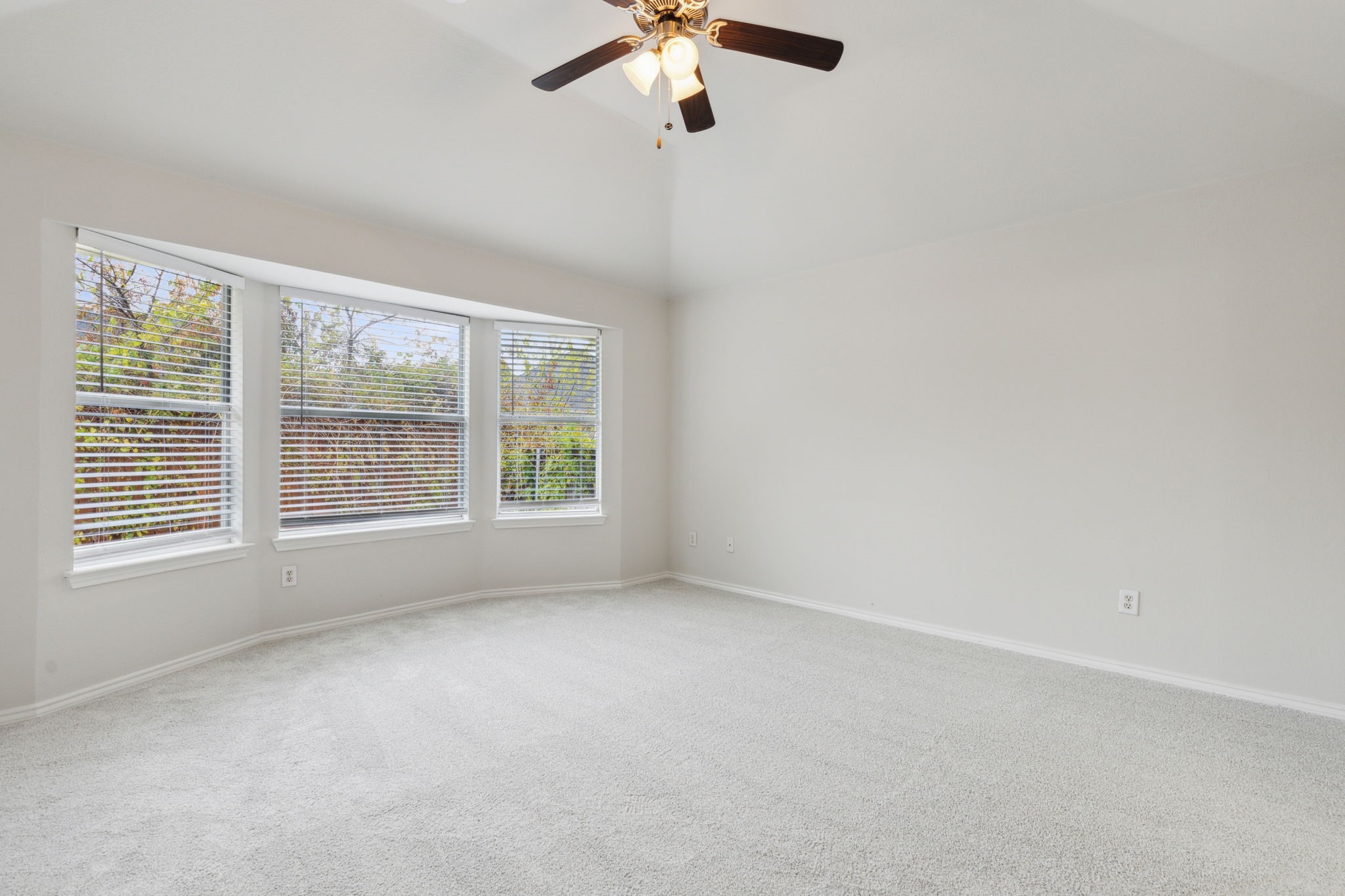 1414 Meadowbrook Drive