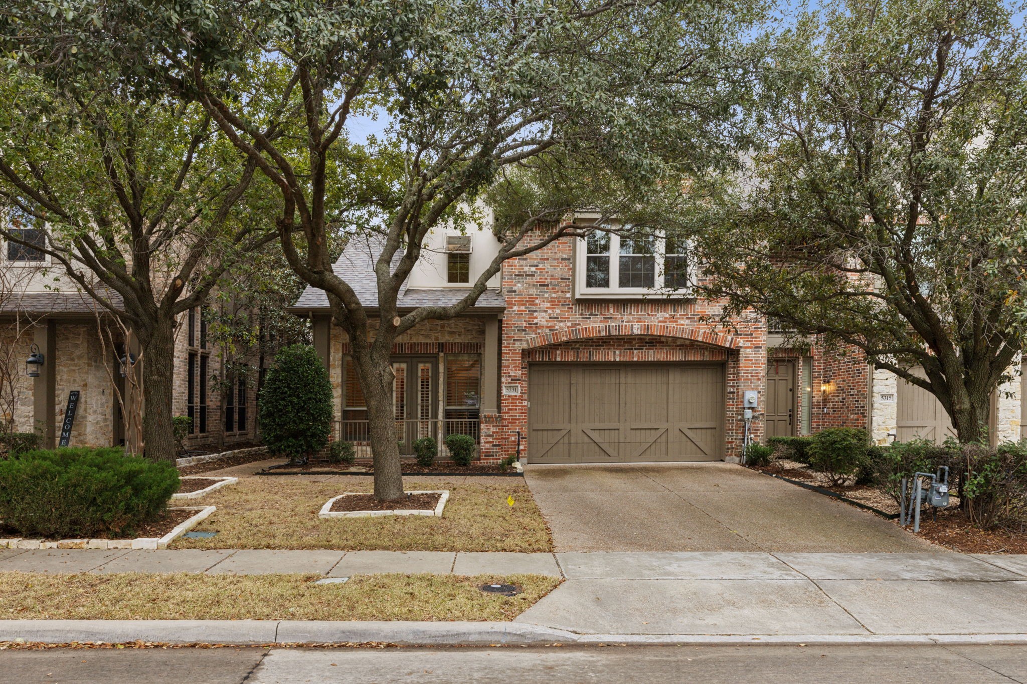 5331 Balmoral Drive