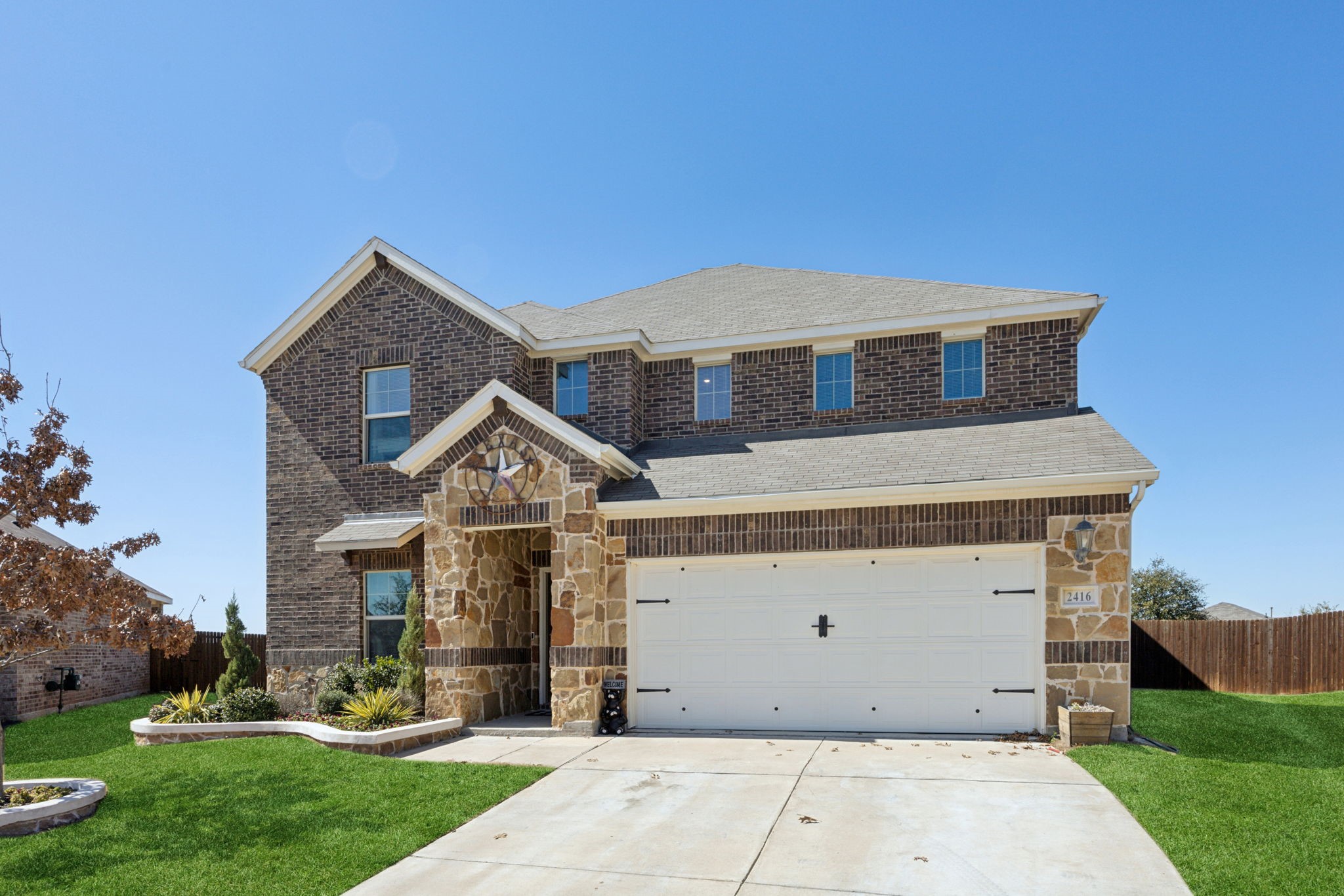 2416 Buchanan Lane