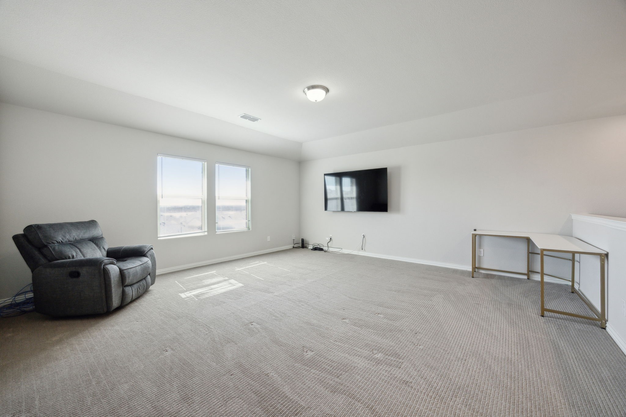 2416 Buchanan Lane