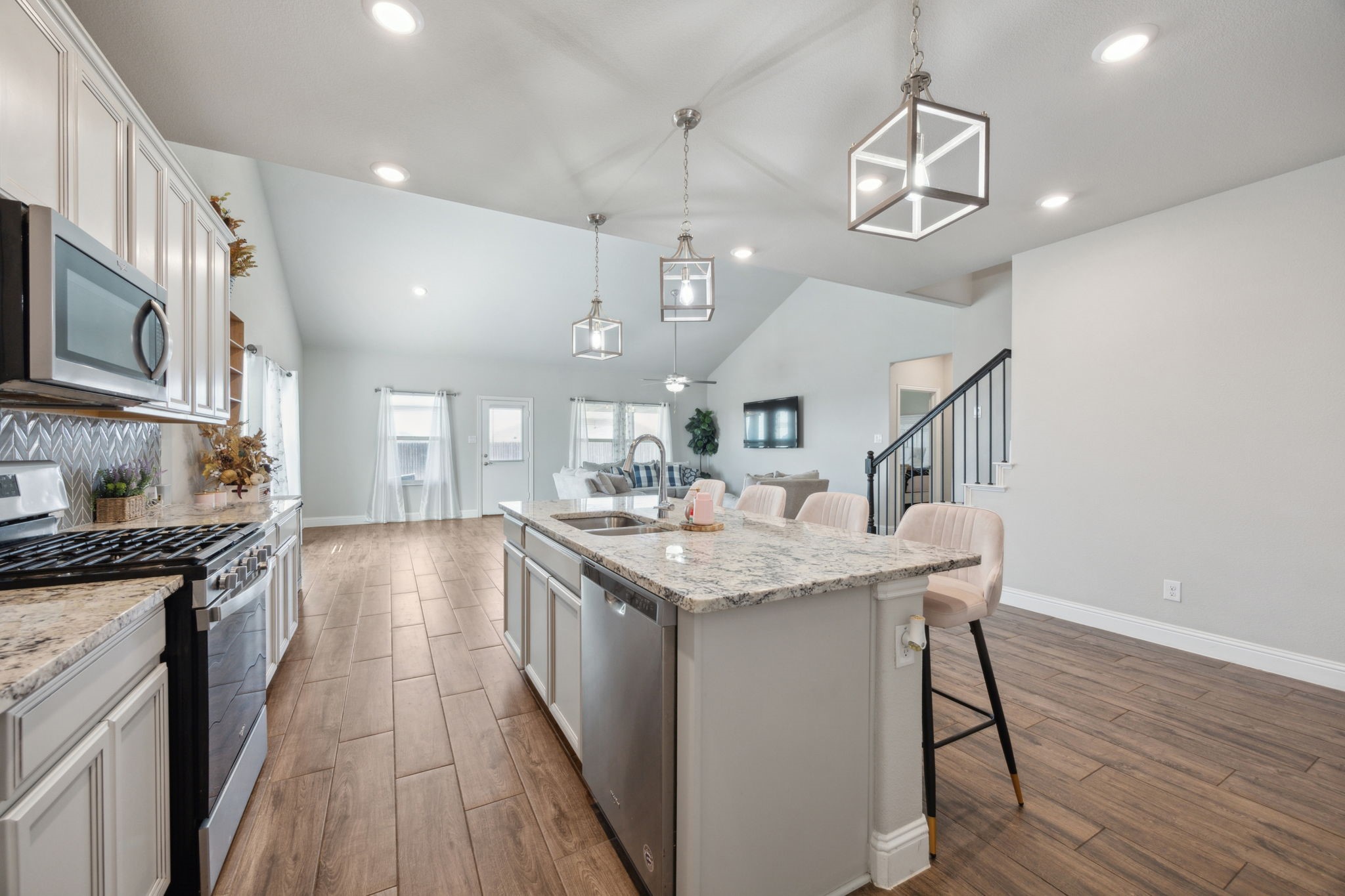 2416 Buchanan Lane