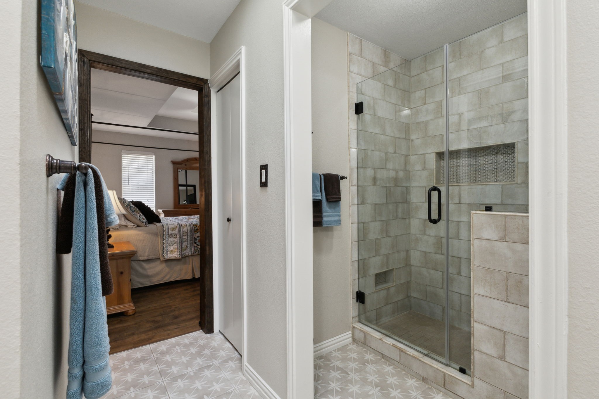 1104 Clearview Drive
