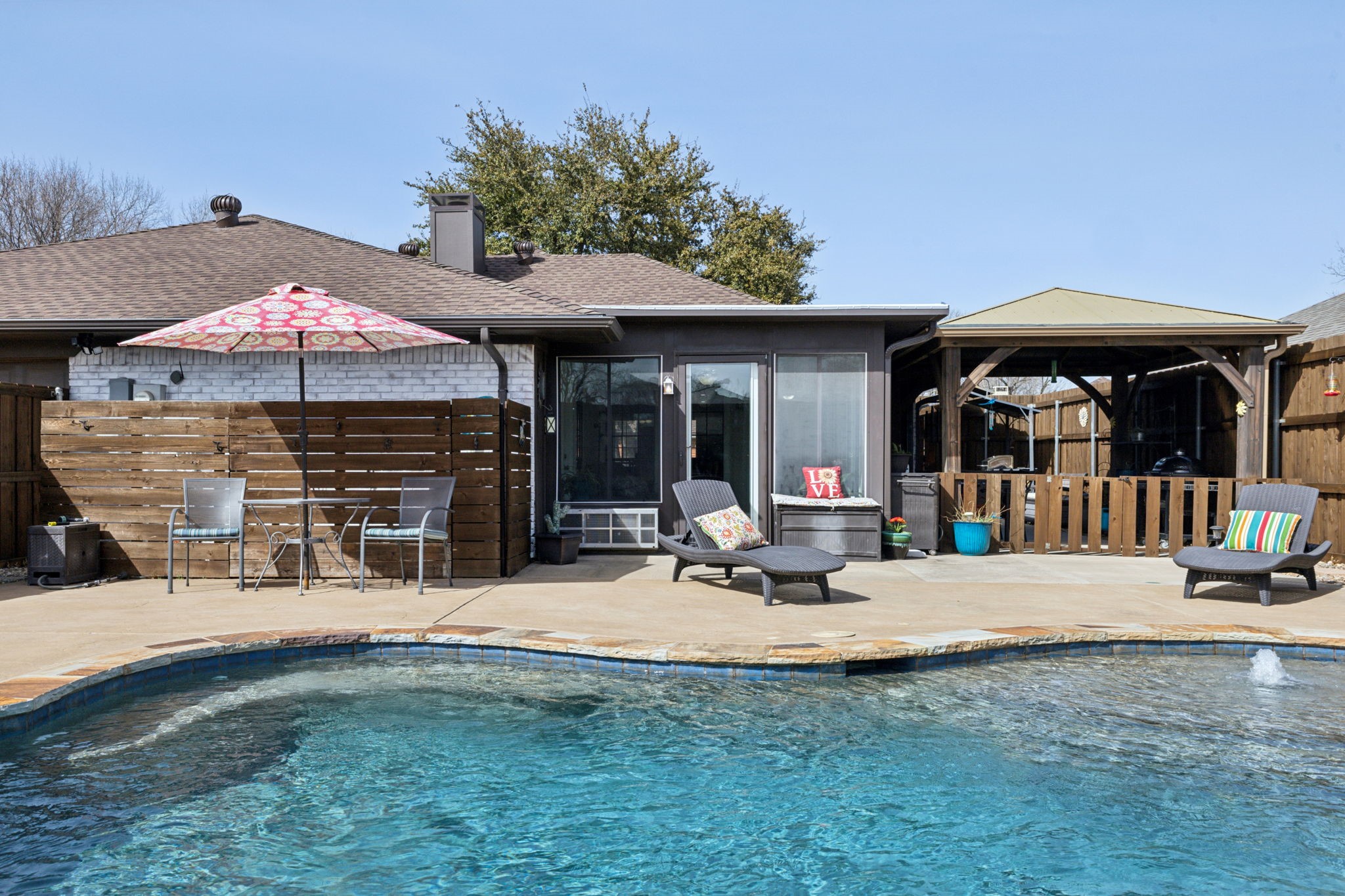 1104 Clearview Drive
