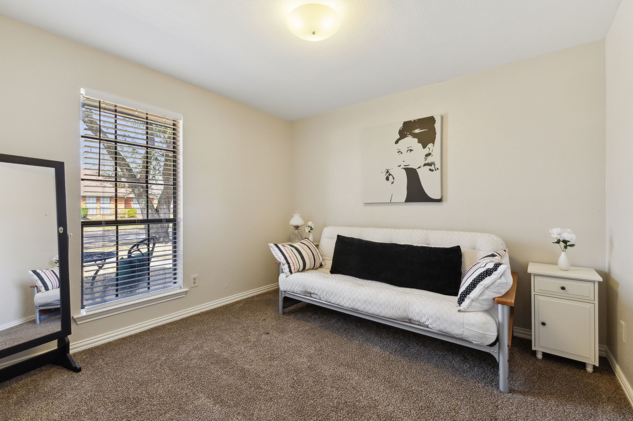 1104 Clearview Drive