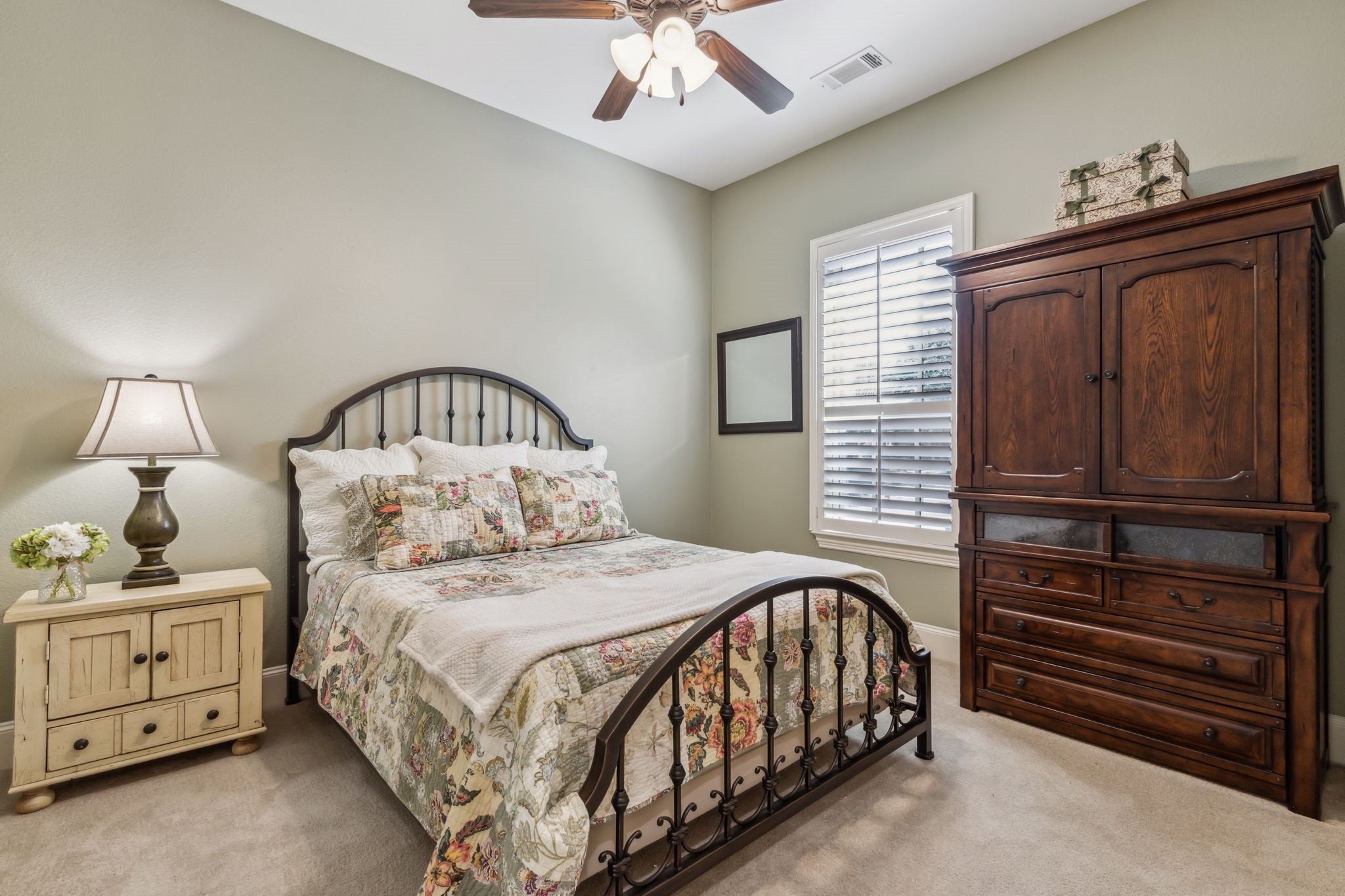 878 Cinnamon Court
