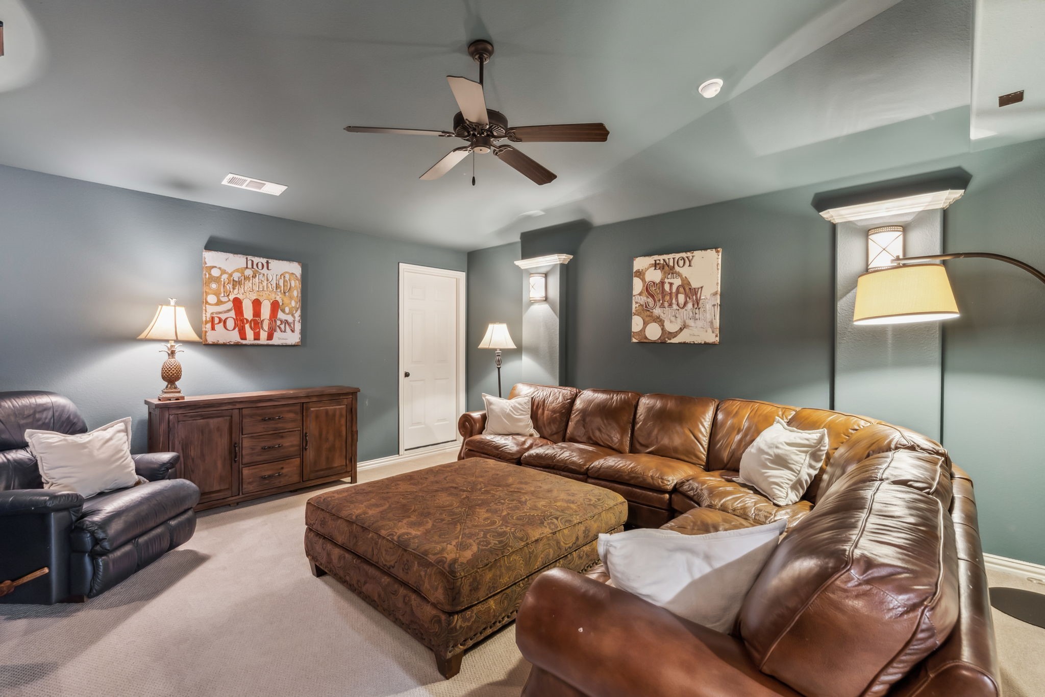 878 Cinnamon Court