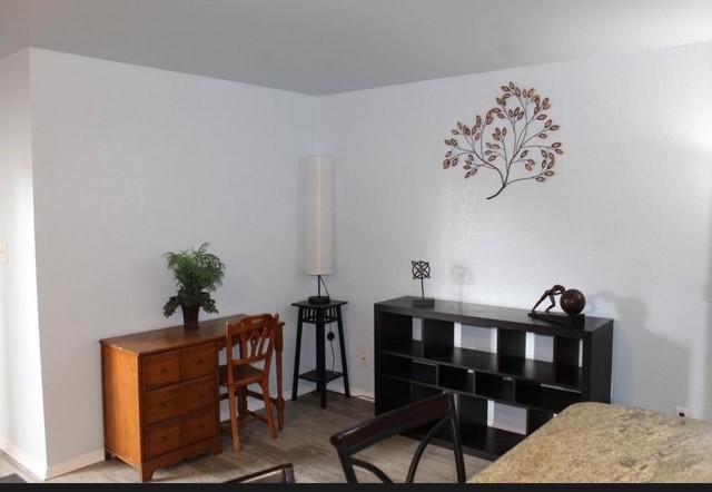 3125 Sondra Drive 301