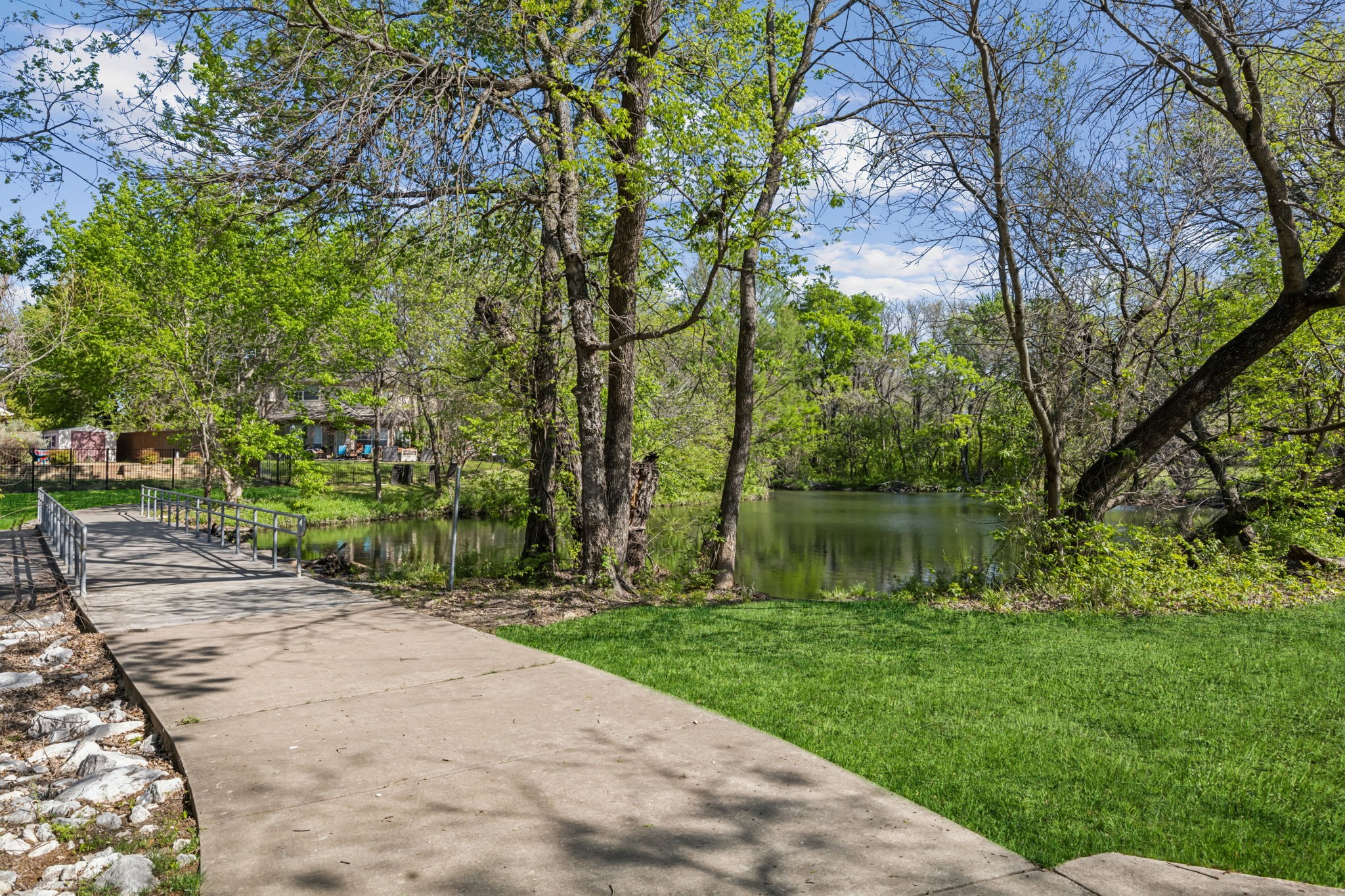 1221 Ashford Lane