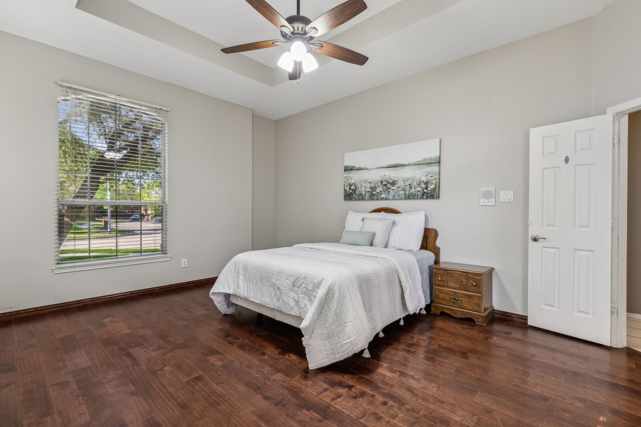 1221 Ashford Lane