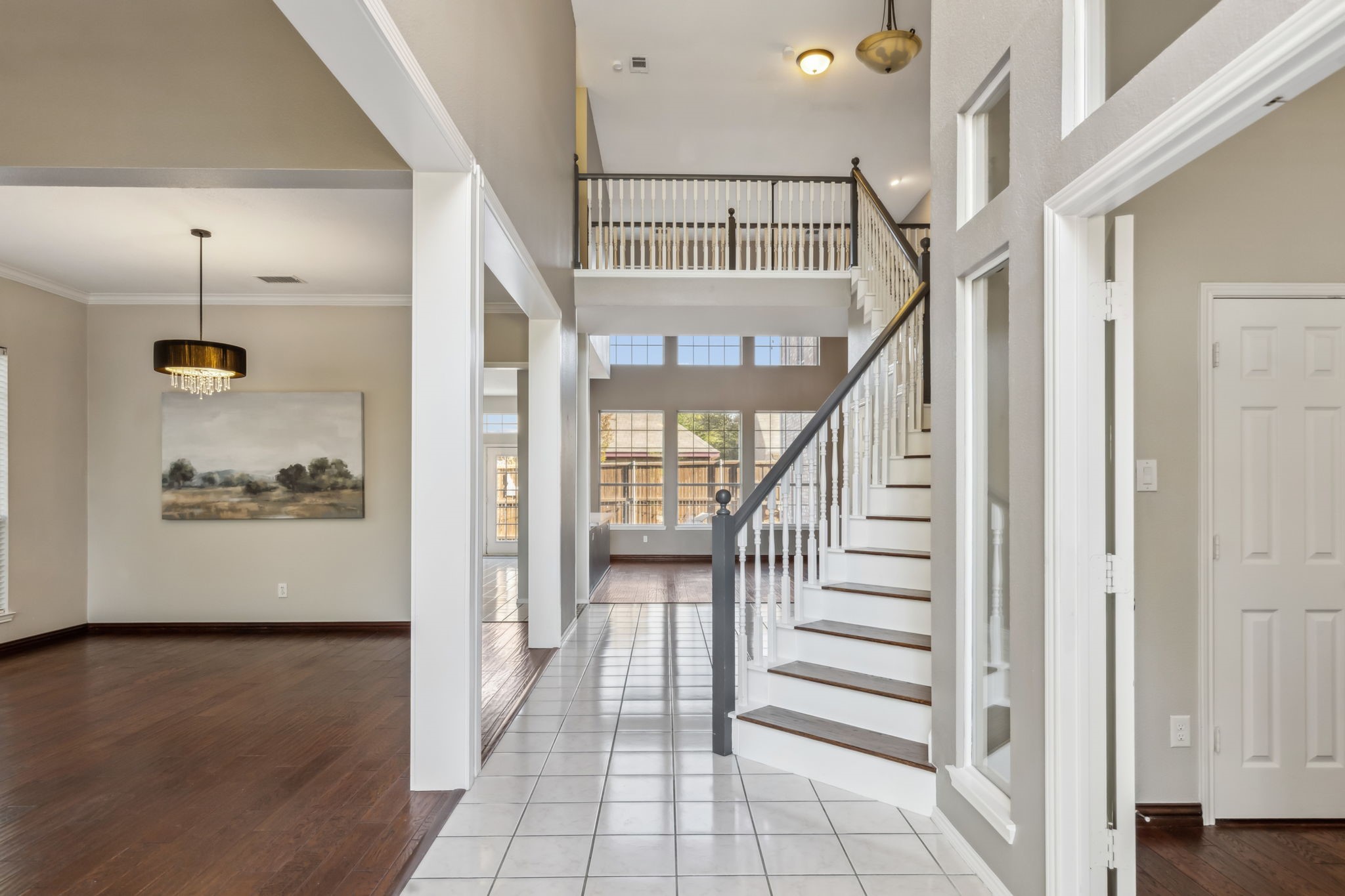 1221 Ashford Lane