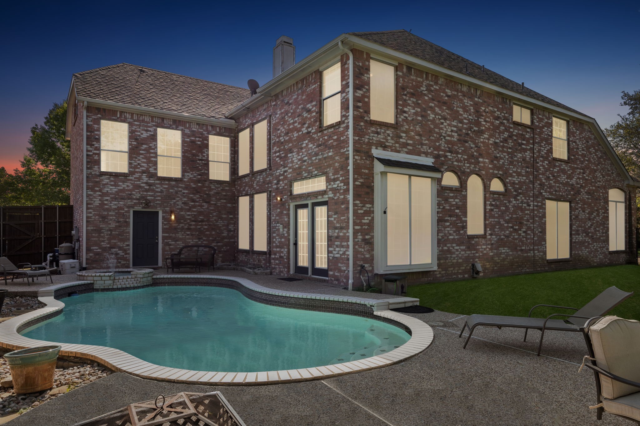 1221 Ashford Lane